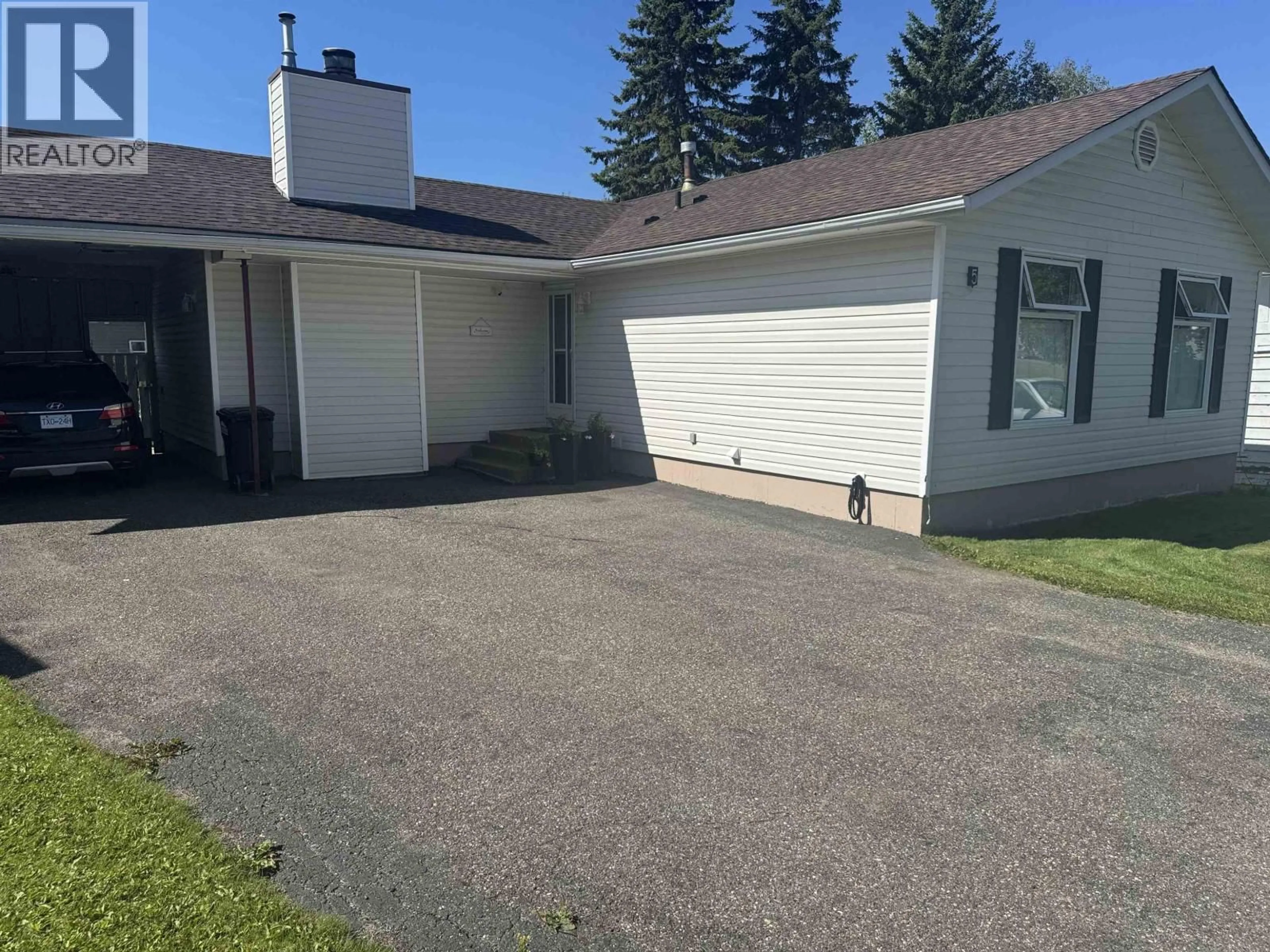 A pic from outside/outdoor area/front of a property/back of a property/a pic from drone, street for 5 CUT THUMB PLACE, Mackenzie British Columbia V0J2C0
