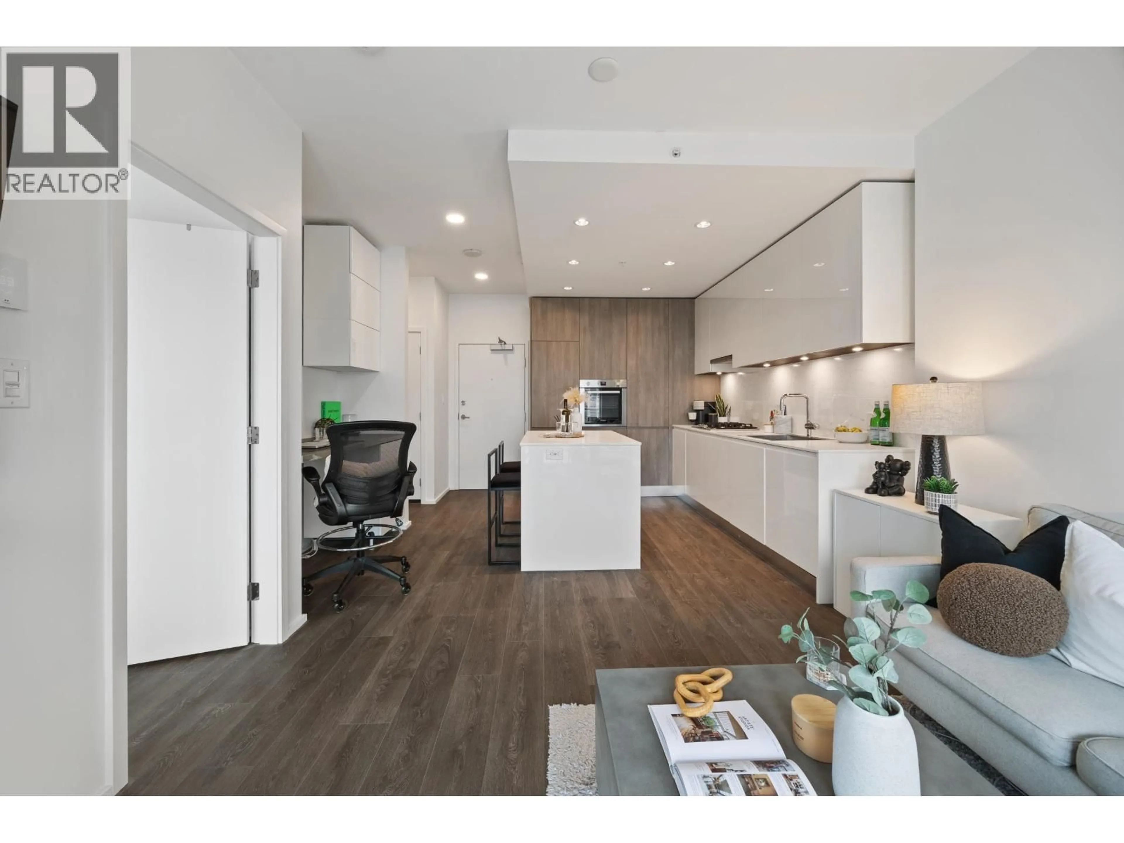 Open concept kitchen, wood/laminate floor for 1104 - 4650 BRENTWOOD BOULEVARD, Burnaby British Columbia V5C0M3