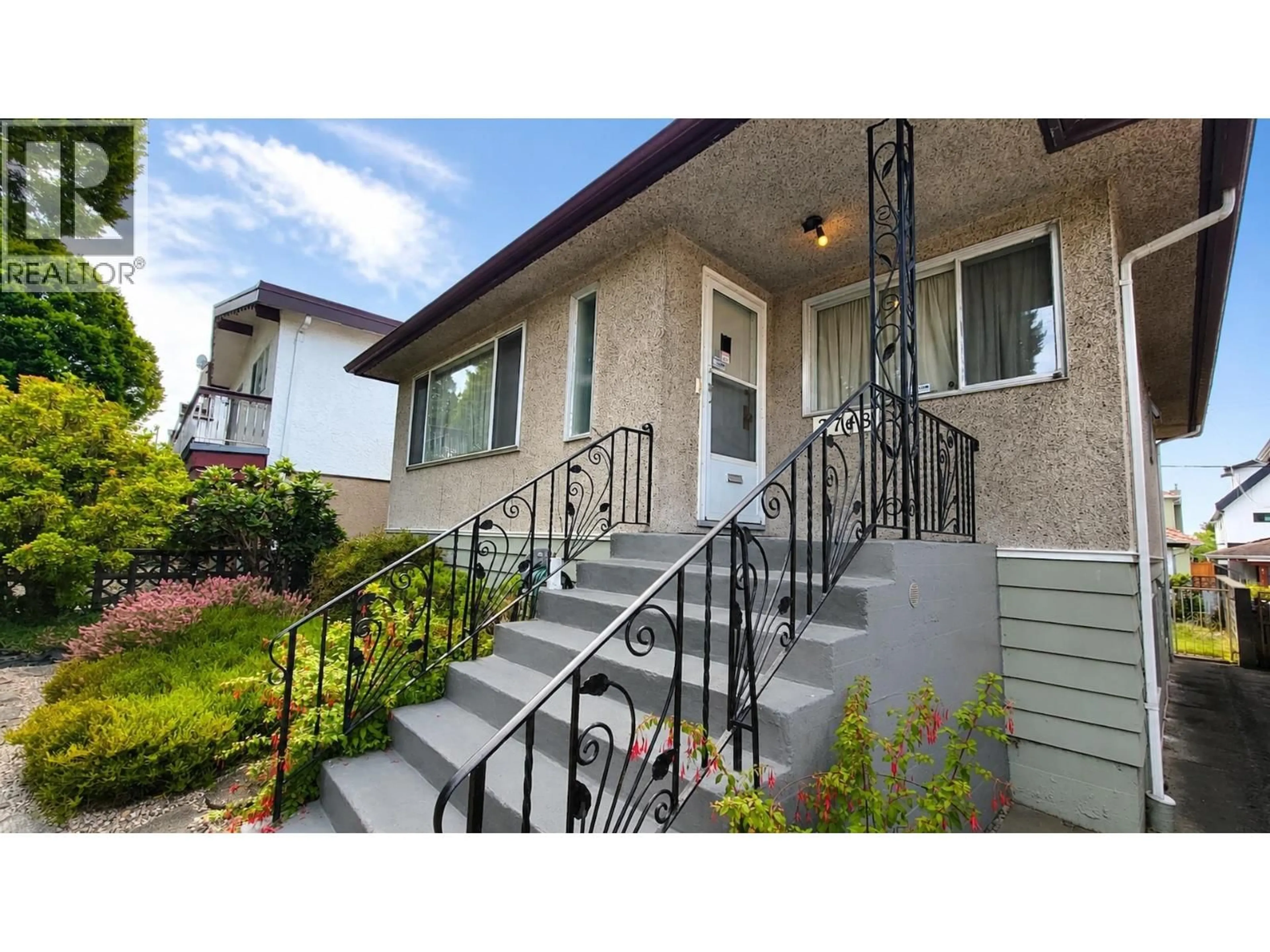 Unknown for 2748 6TH AVENUE, Vancouver British Columbia V5M1R5