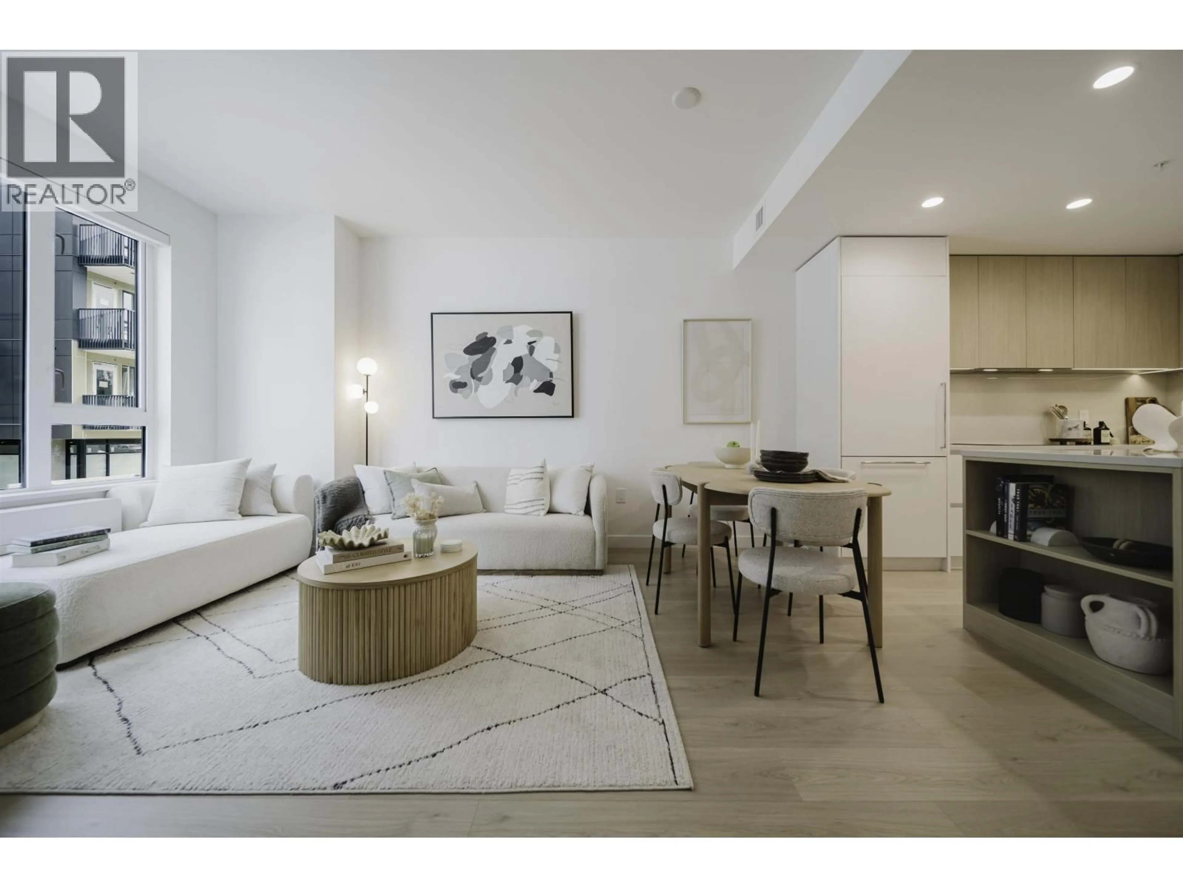 Living room with furniture, unknown for 307 - 595 KEMSLEY AVENUE, Coquitlam British Columbia V3J0T4