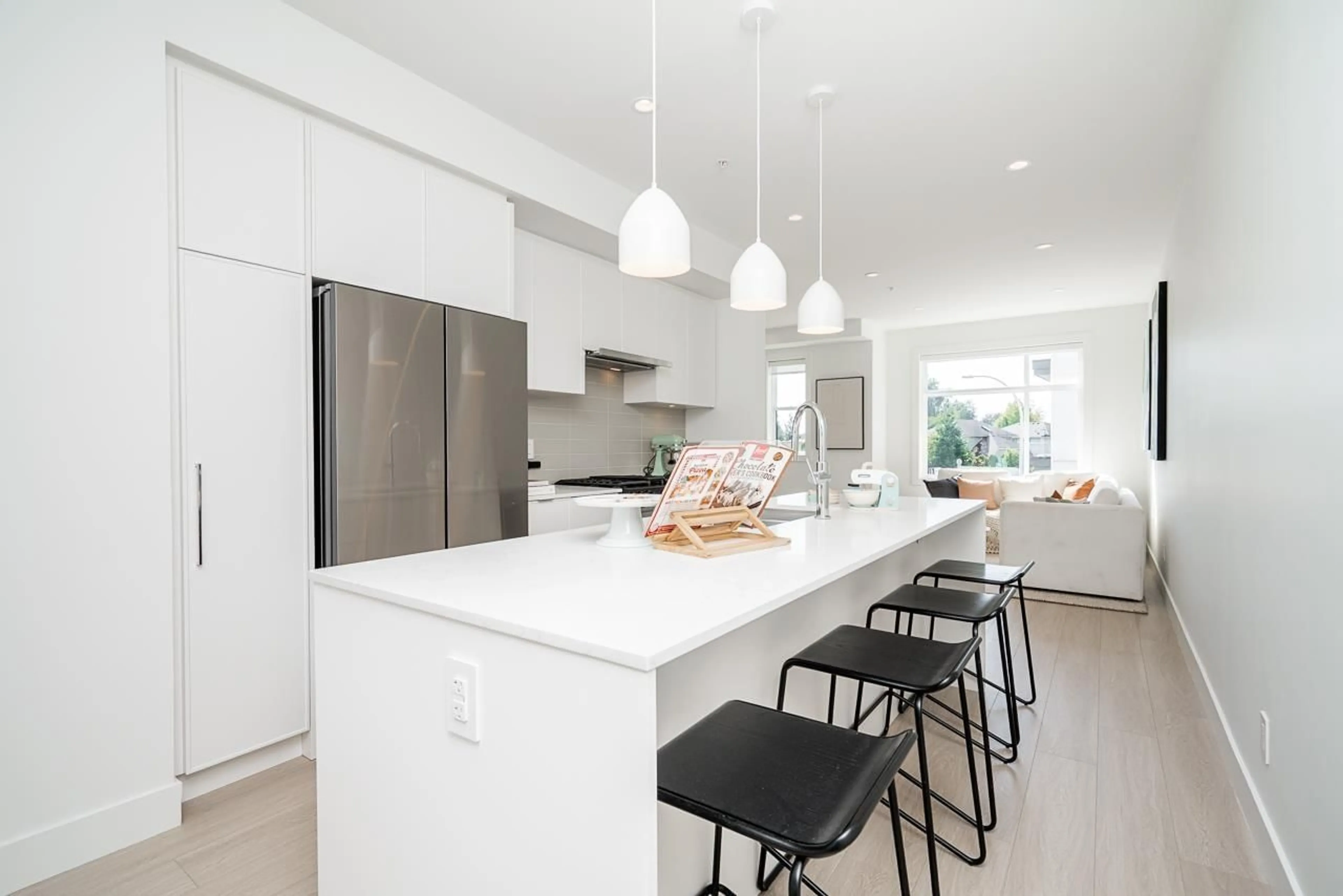 Contemporary kitchen, ceramic/tile floor for 108 - 5330 198 STREET, Langley British Columbia V3A1G1