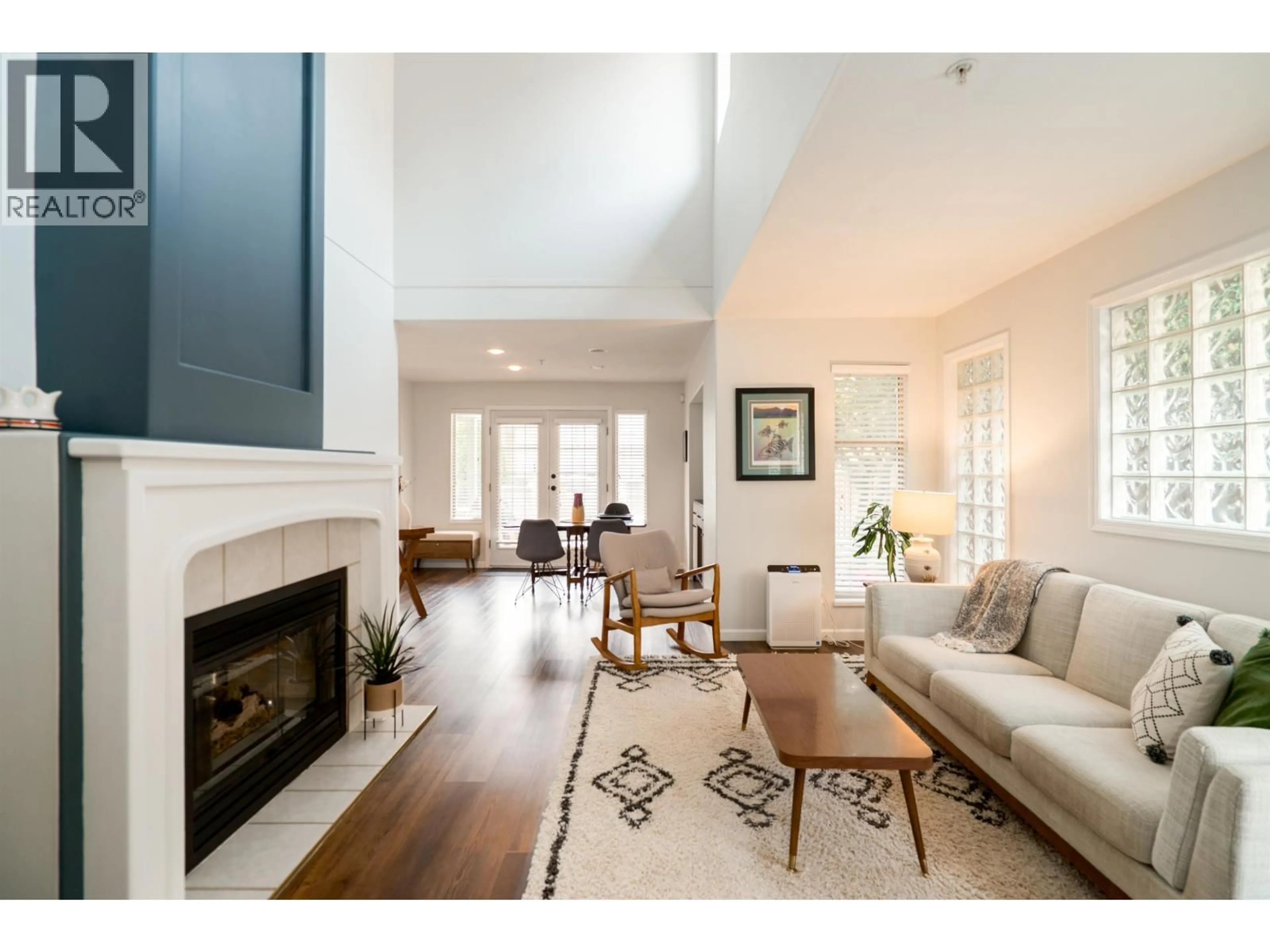 Living room with furniture, unknown for 4 - 1255 RIVERSIDE DRIVE, Port Coquitlam British Columbia V3B7W5