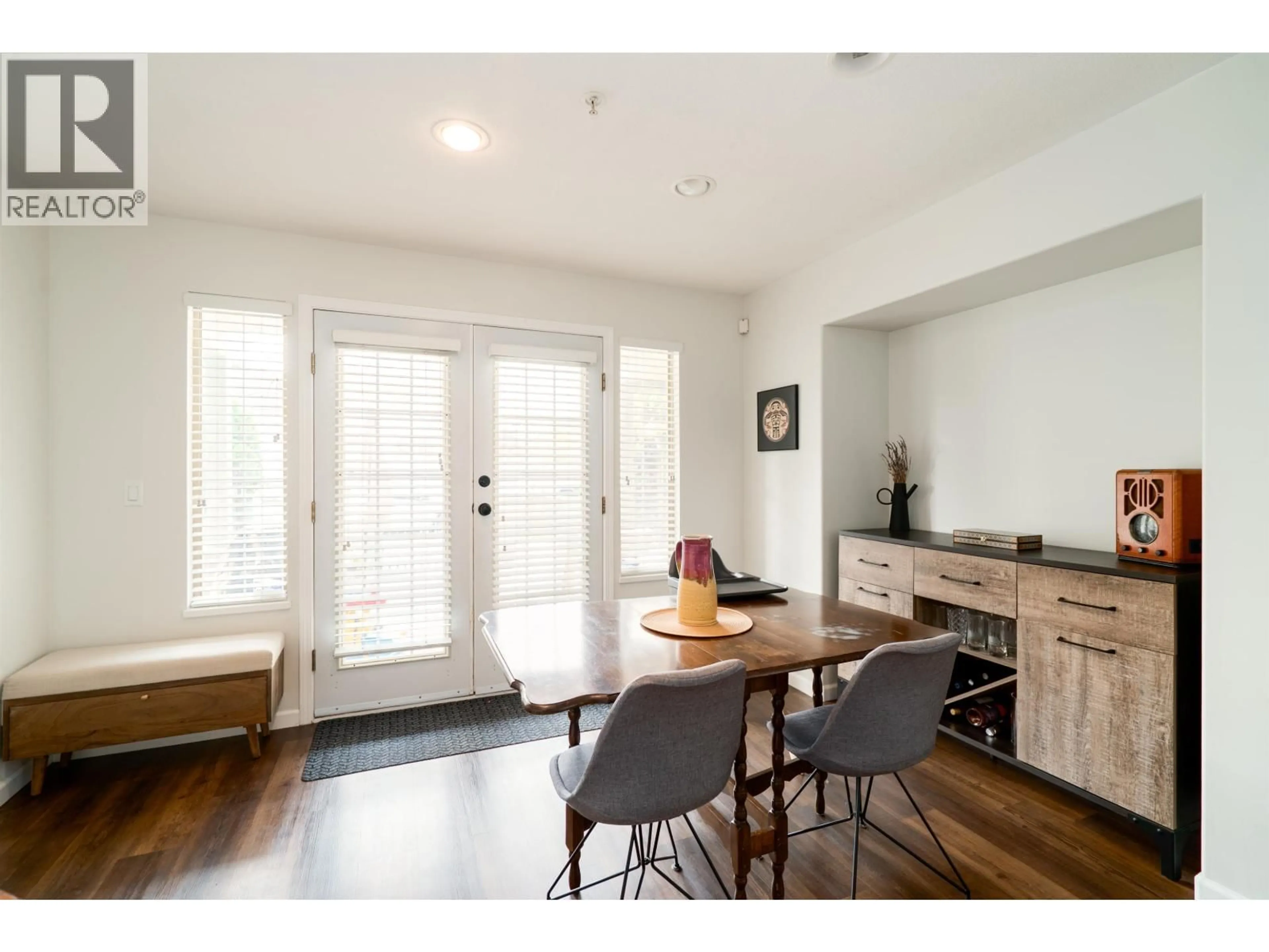 Unknown for 4 - 1255 RIVERSIDE DRIVE, Port Coquitlam British Columbia V3B7W5