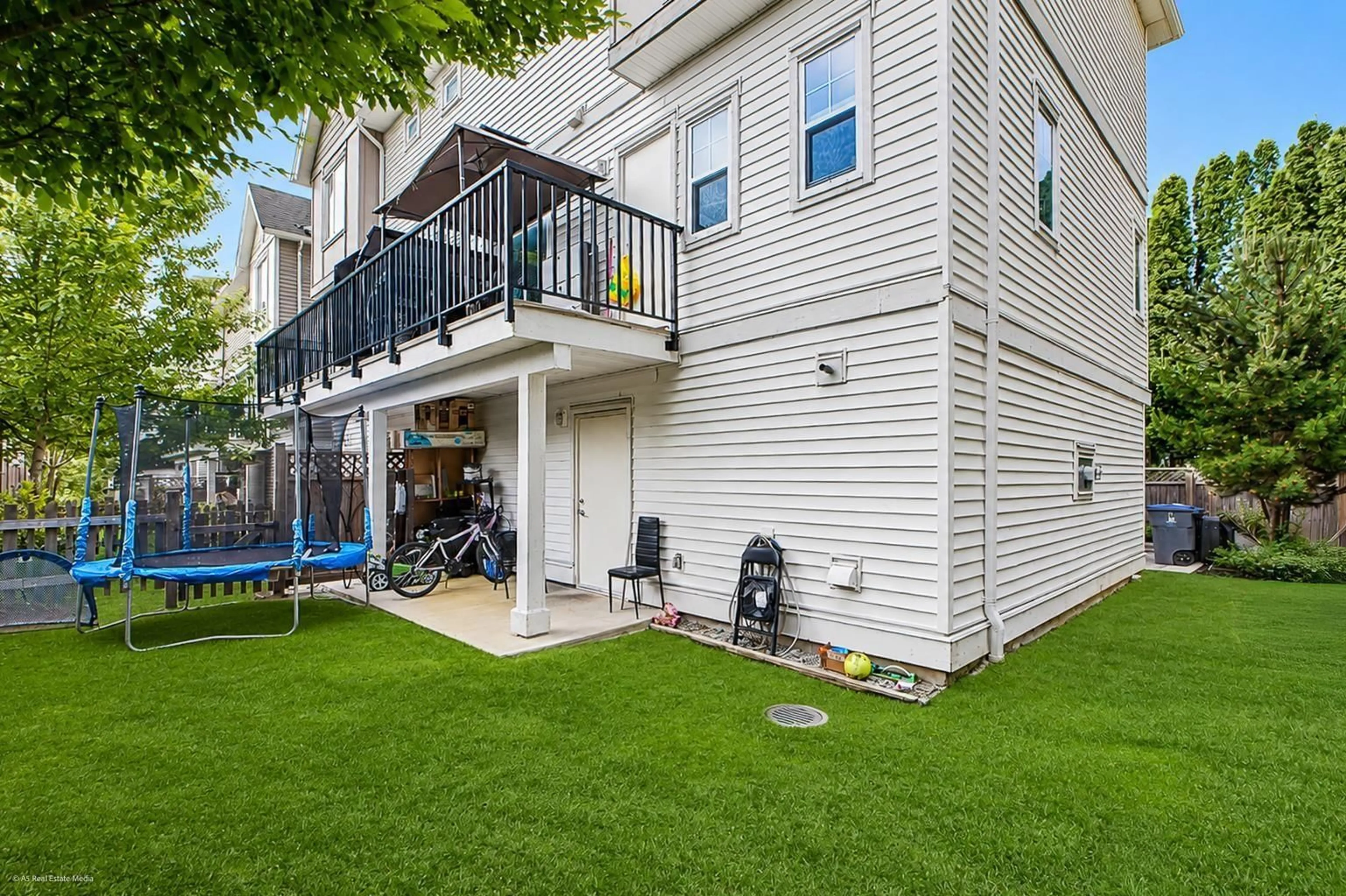 Patio, street for 10 - 8033 166B STREET, Surrey British Columbia V4N0G7