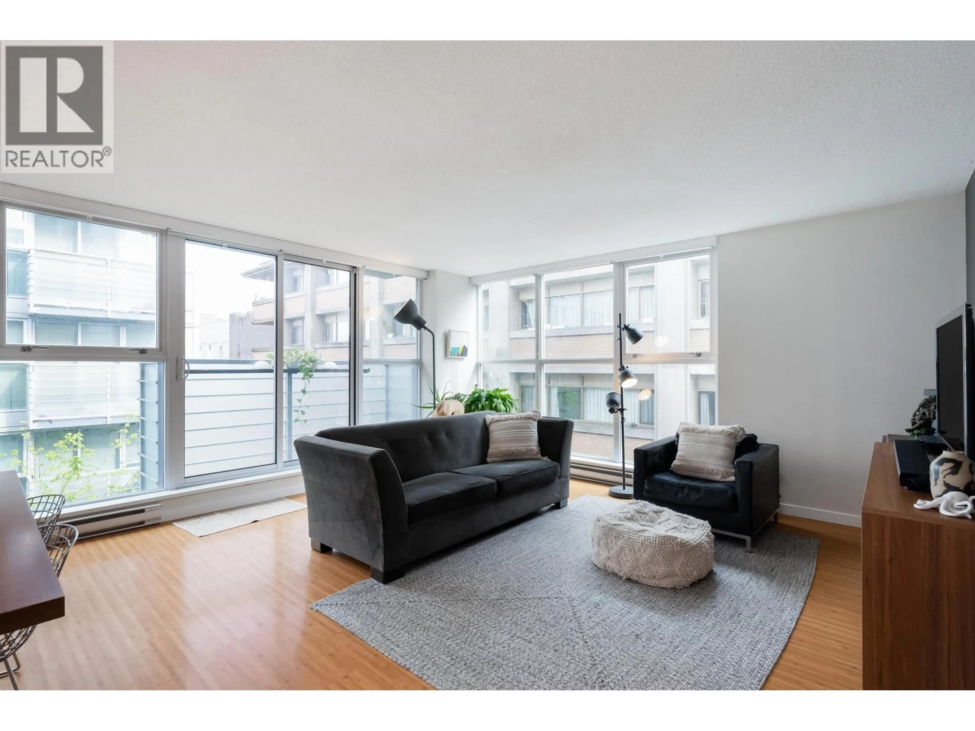 Living room with furniture, unknown for 601 - 168 POWELL STREET, Vancouver British Columbia V6A0B2