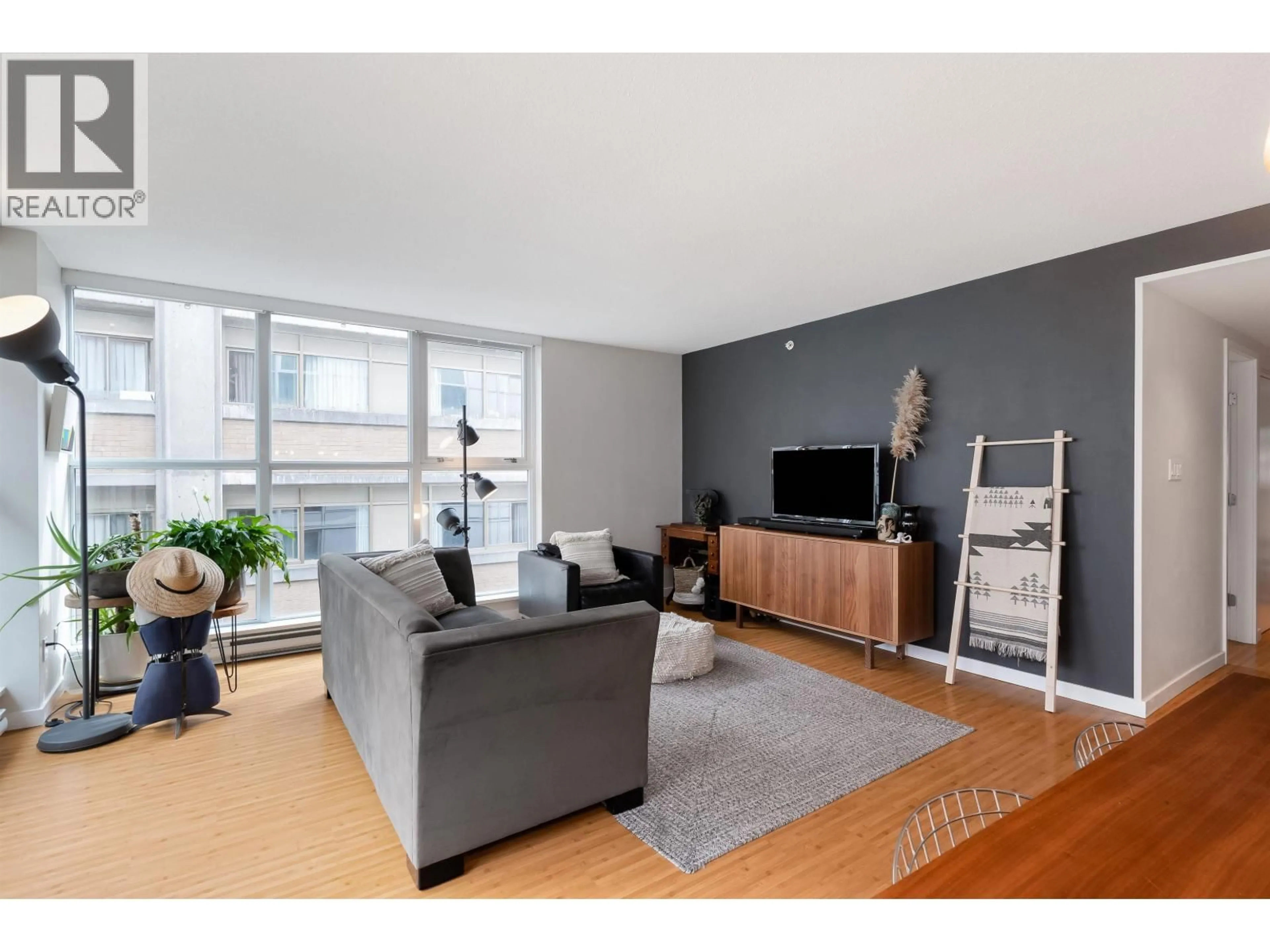 Living room with furniture, unknown for 601 - 168 POWELL STREET, Vancouver British Columbia V6A0B2