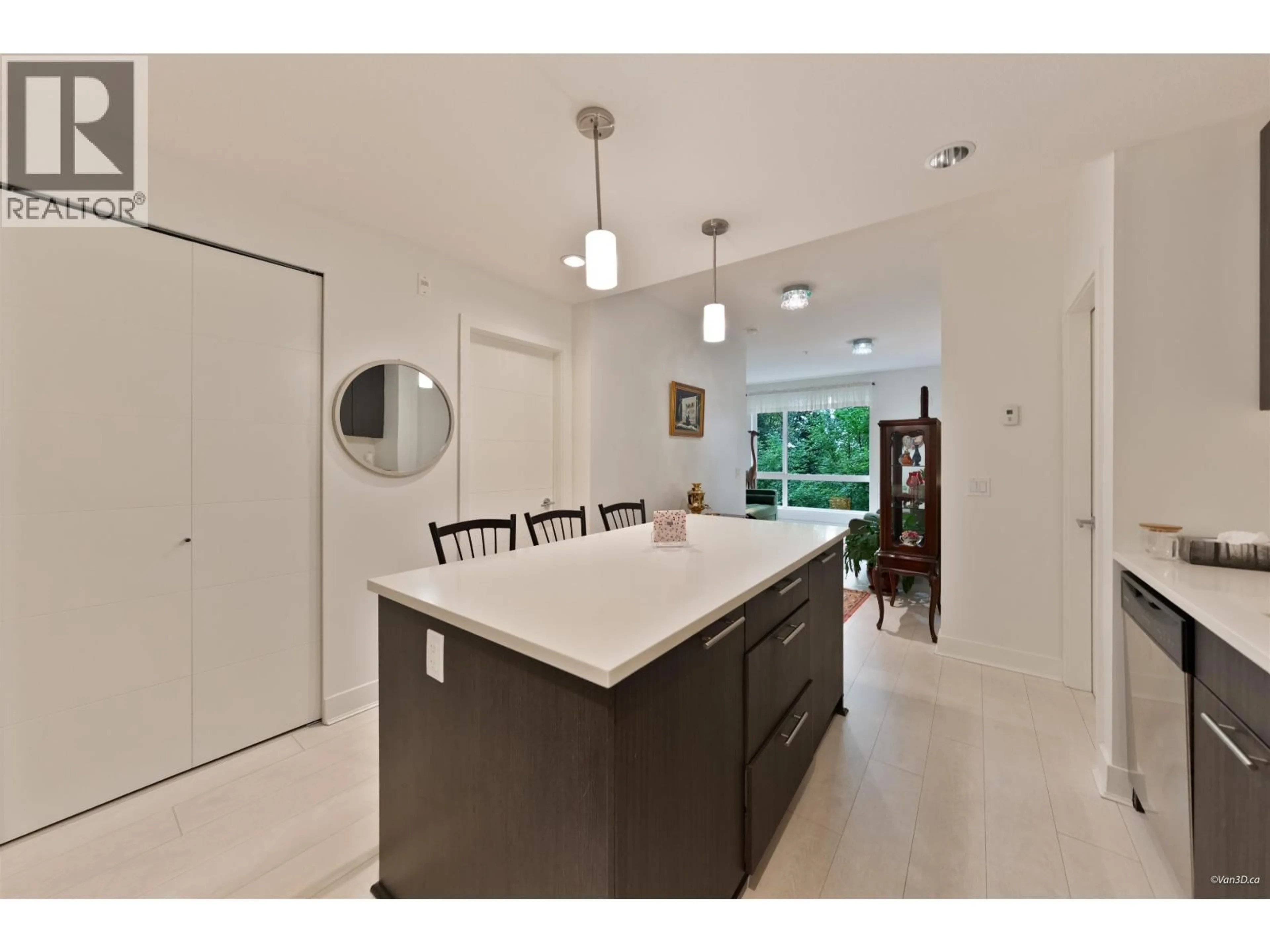 Open concept kitchen, ceramic/tile floor for 205 - 733 3RD STREET, North Vancouver British Columbia V7M0C8