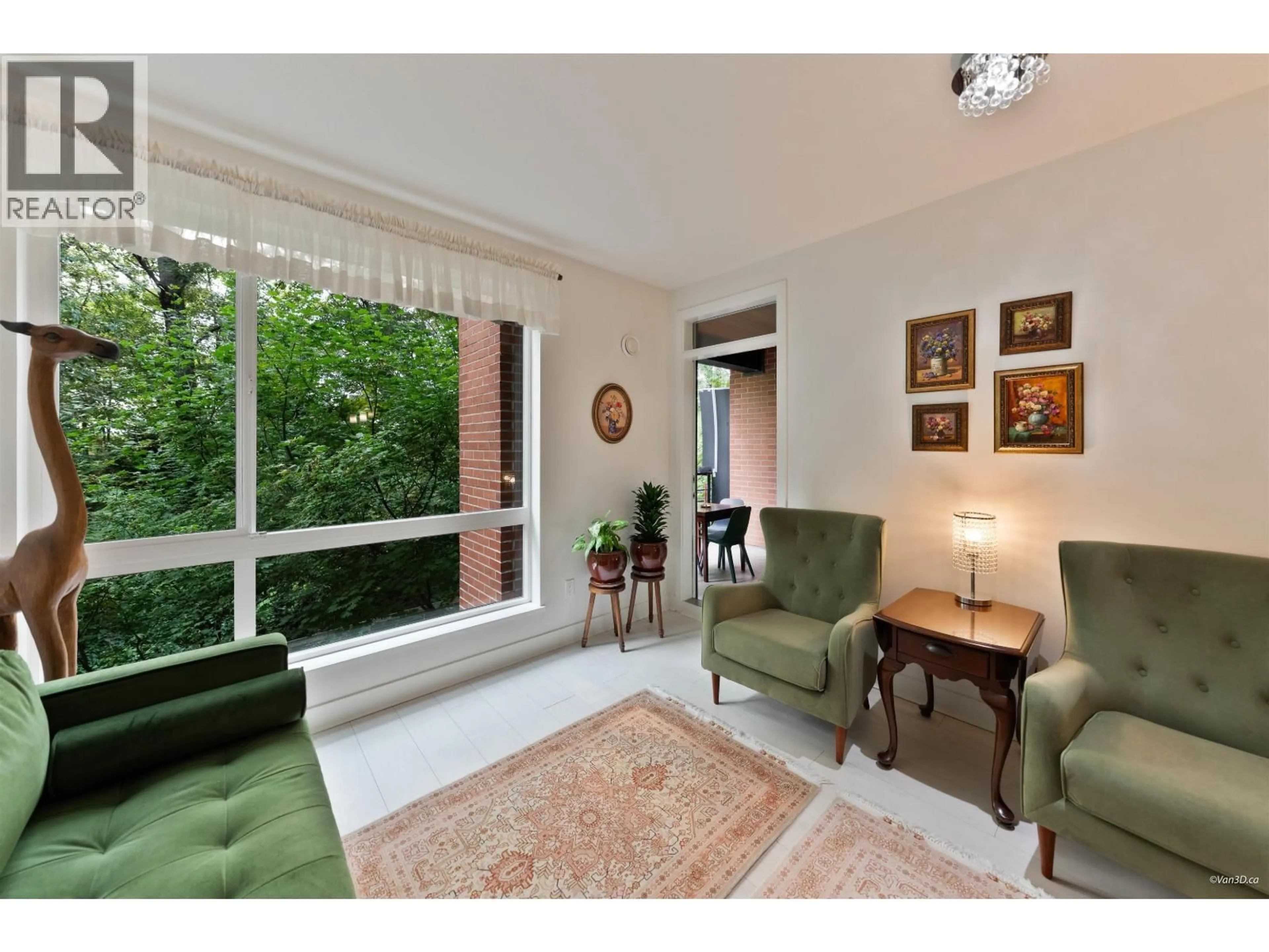 Living room with furniture, unknown for 205 - 733 3RD STREET, North Vancouver British Columbia V7M0C8