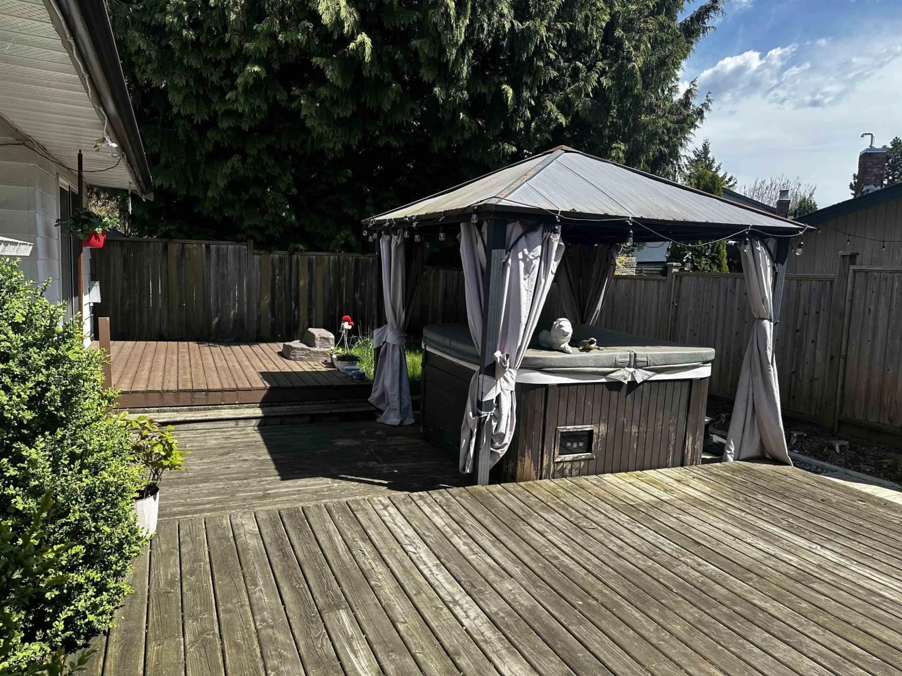 Unknown for 2020 156A STREET, Surrey British Columbia V4A6S3