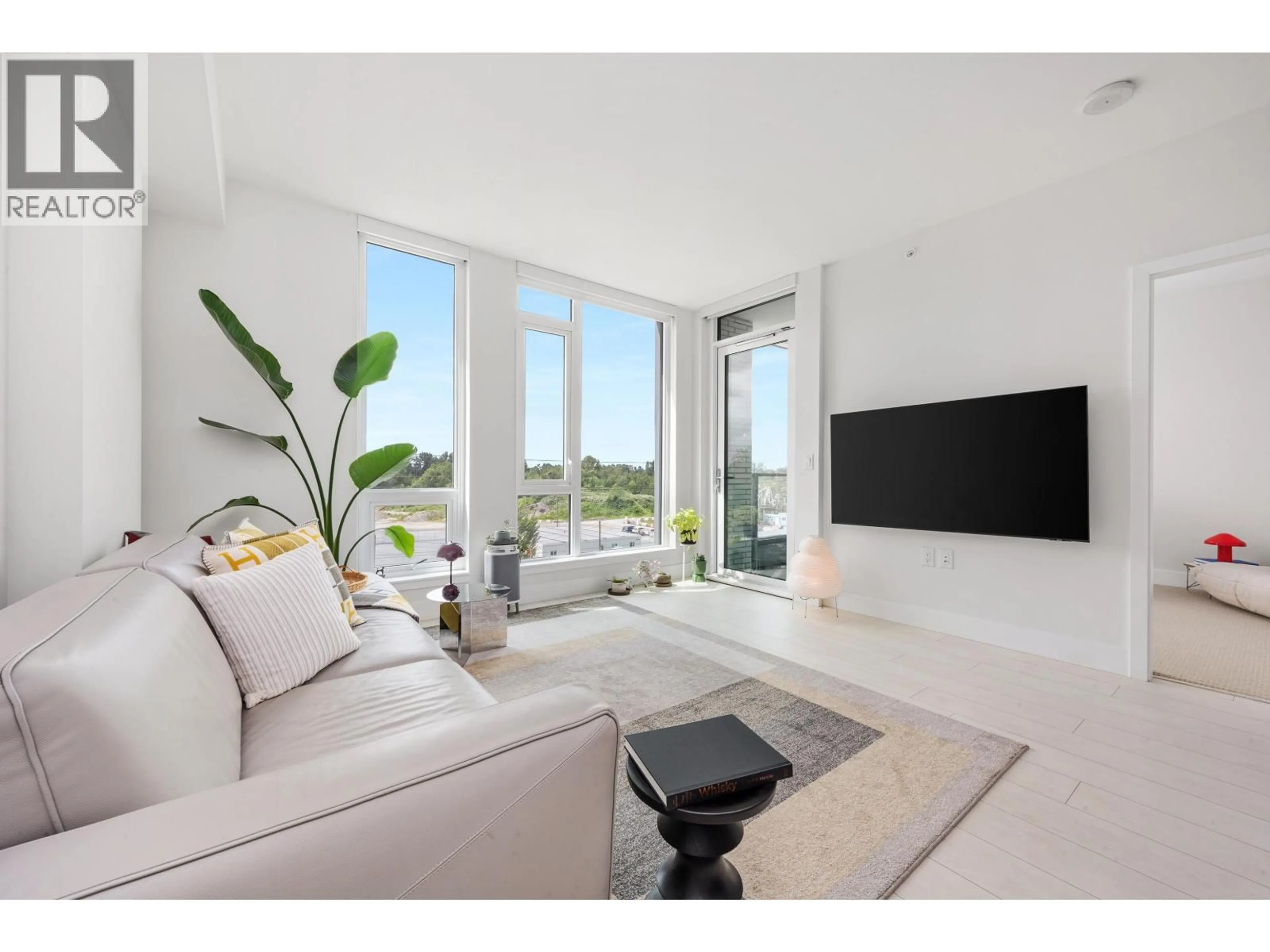 Living room with furniture, unknown for 560 - 8575 RIVERGRASS DRIVE, Vancouver British Columbia V5S0J7