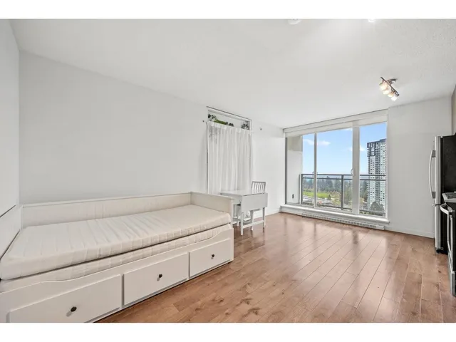 2511 - 13325 102A AVENUE, Surrey 4