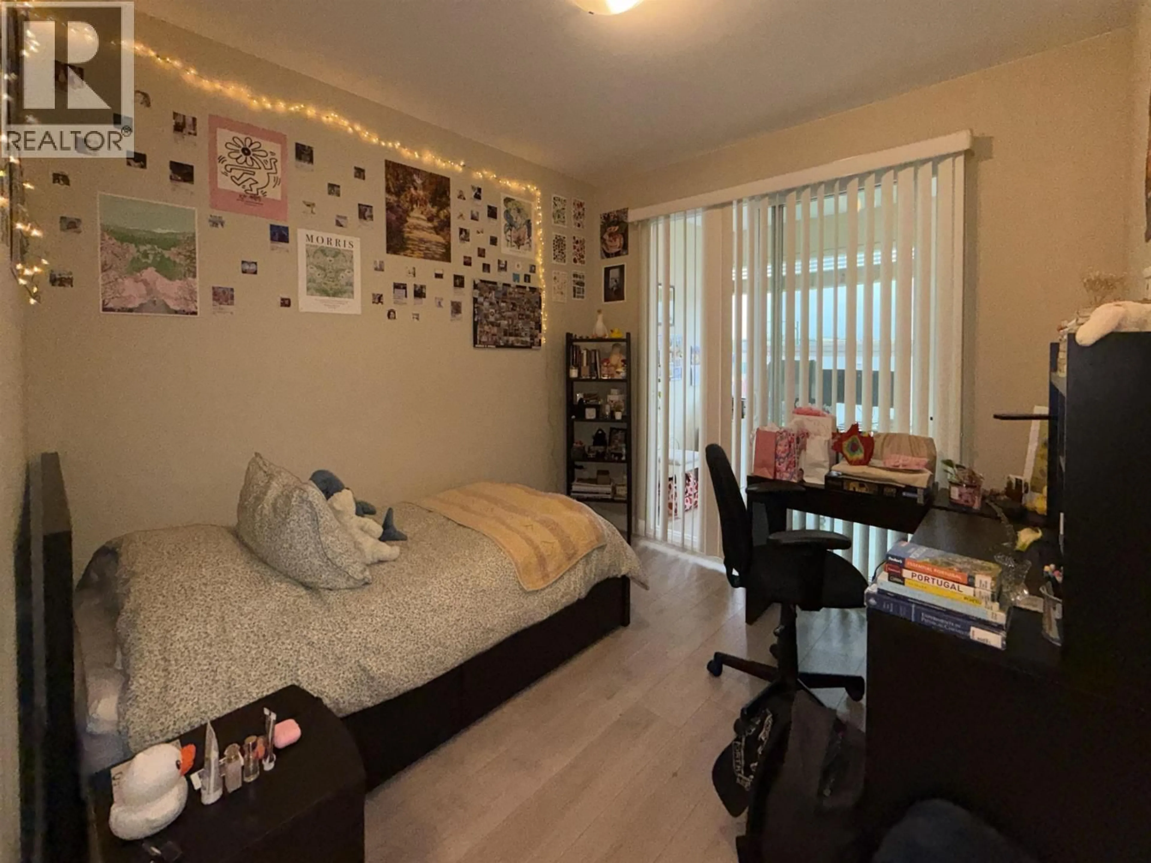 A pic of a room for 206 - 1838 RENFREW STREET, Vancouver British Columbia V5M3H9