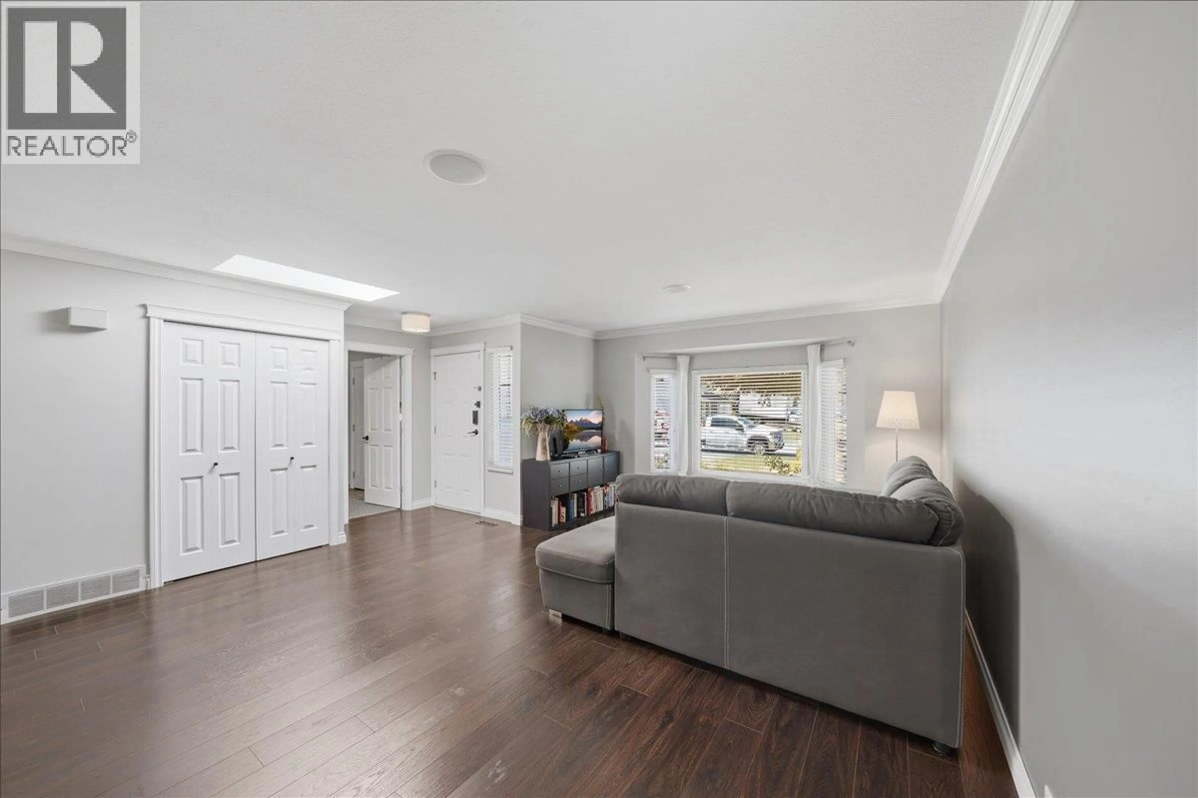Living room with furniture, unknown for 12110 BLOSSOM STREET, Maple Ridge British Columbia V2X9J9