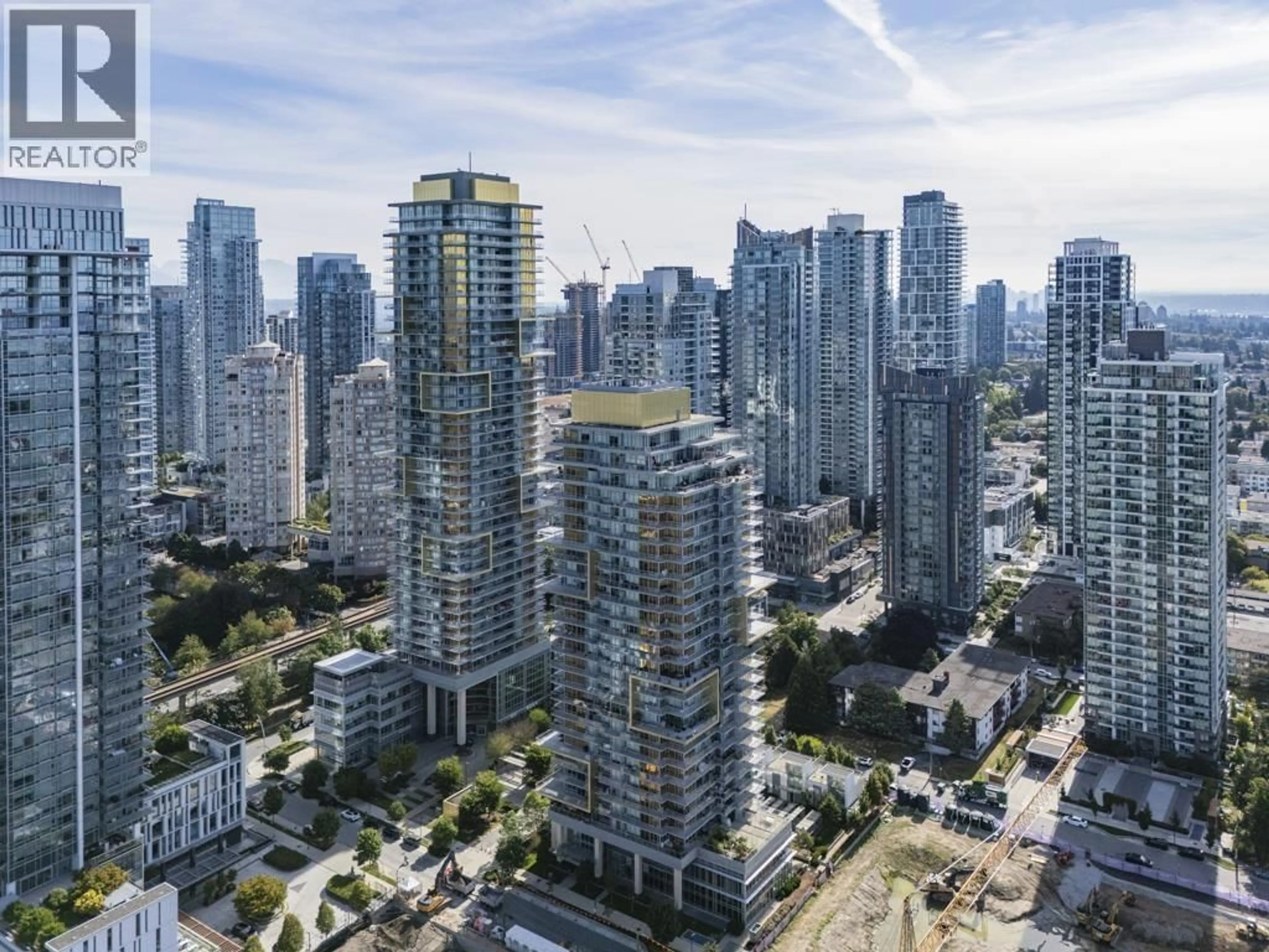 A pic from outside/outdoor area/front of a property/back of a property/a pic from drone, city buildings view from balcony for 1907 - 6288 CASSIE AVENUE, Burnaby British Columbia V5H0H7