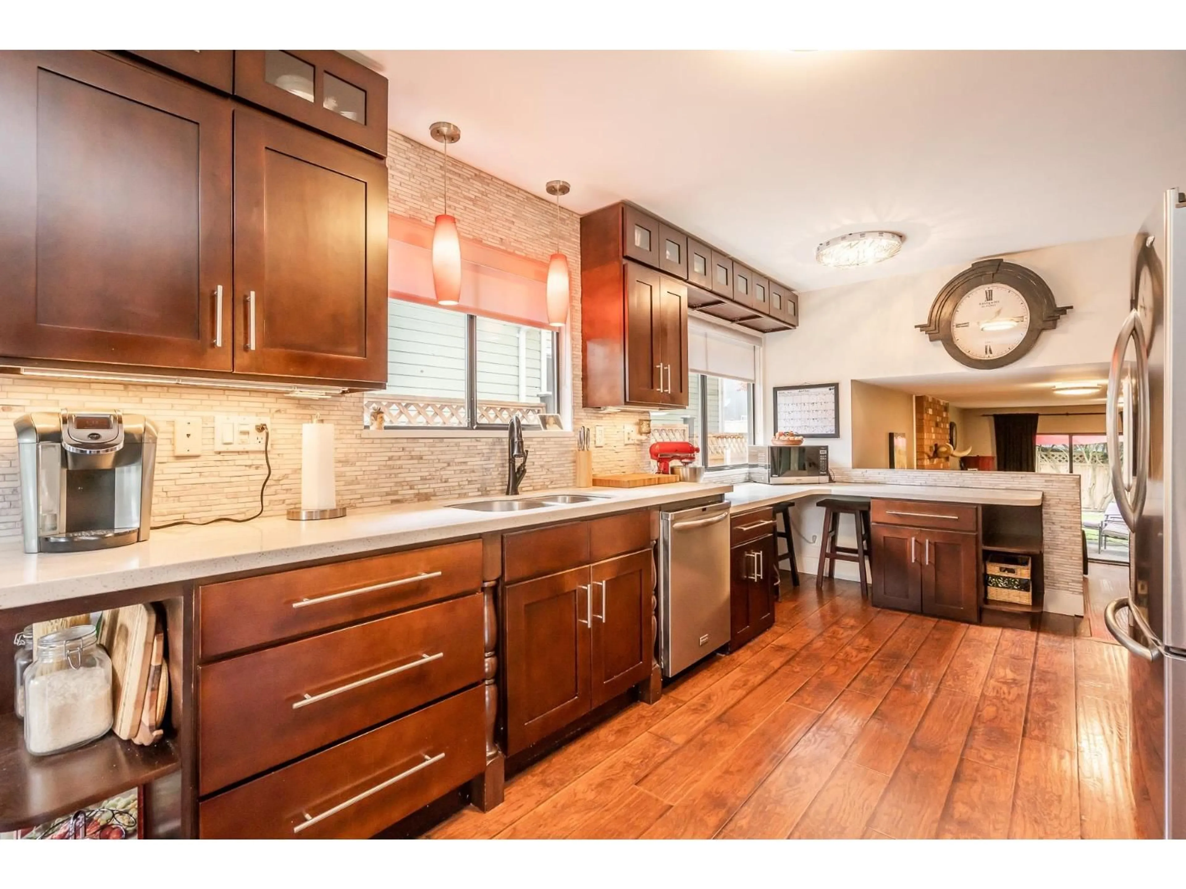 Open concept kitchen, unknown for 6811 BAKER ROAD, Delta British Columbia V4E2T8