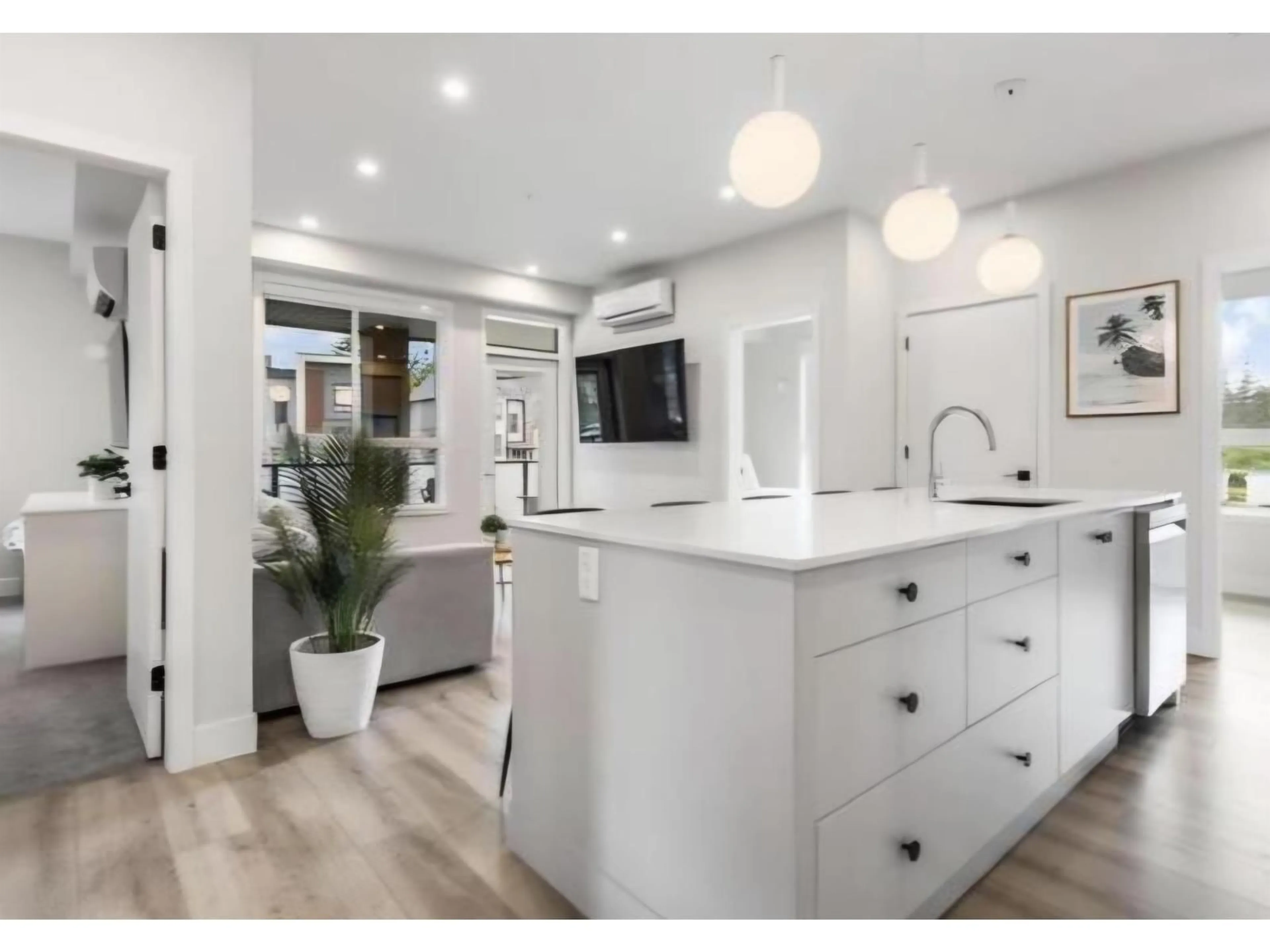 Open concept kitchen, unknown for 210 - 45505 CAMPUS DRIVE, Chilliwack British Columbia V2R6L2