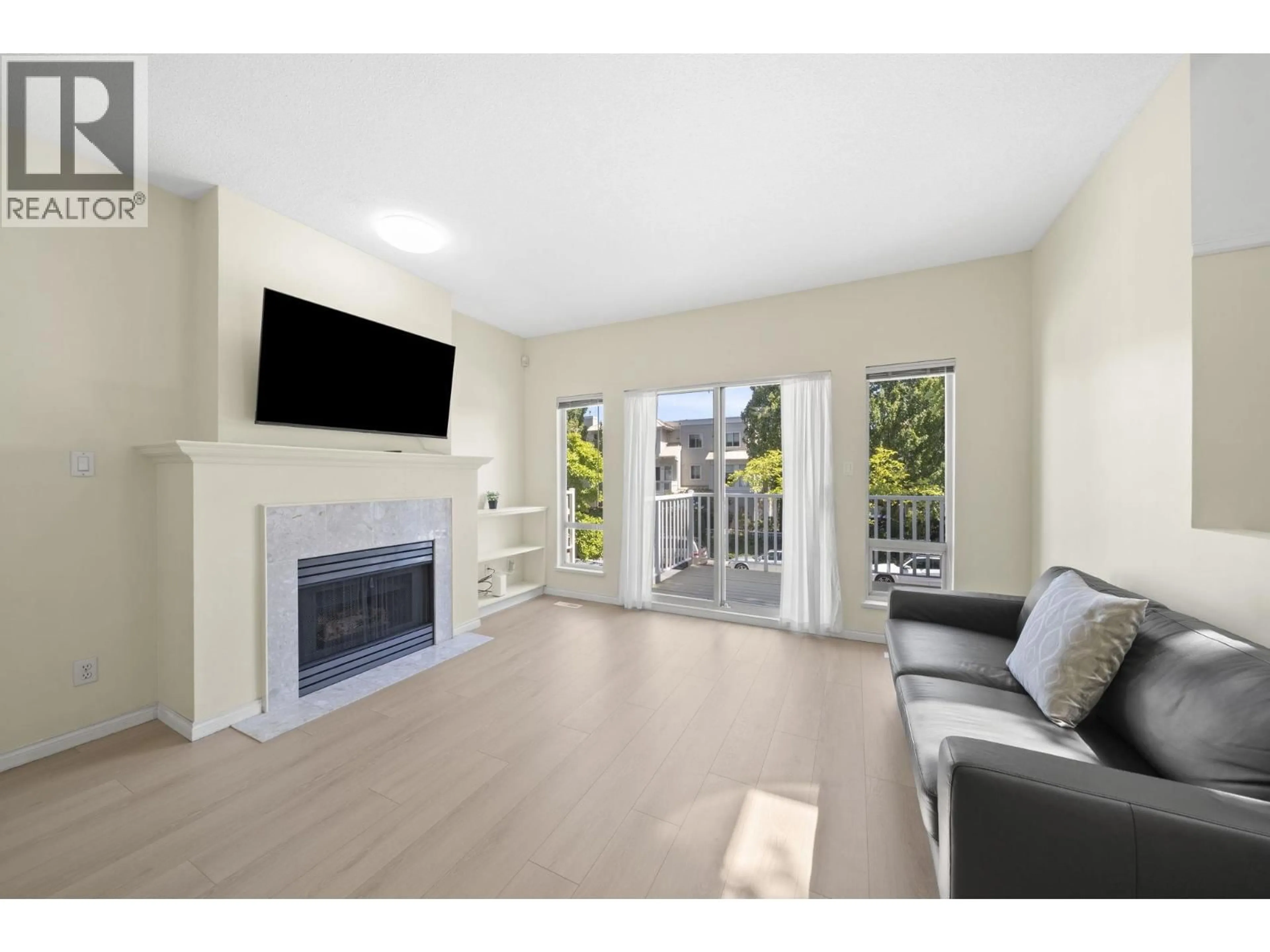 Living room with furniture, unknown for 3 - 12891 JACK BELL DRIVE, Richmond British Columbia V6V2T7
