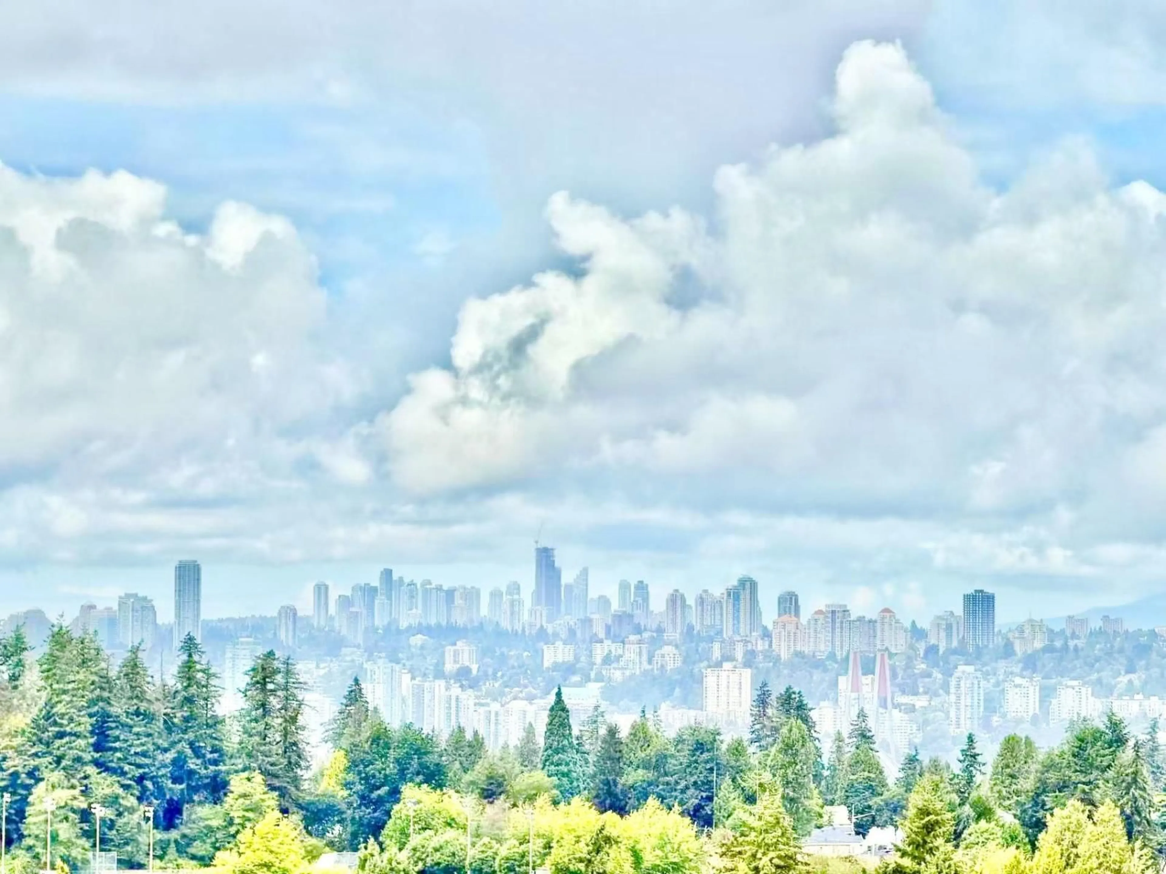 Blurry image for 1911 - 10448 UNIVERSITY DRIVE, Surrey British Columbia V3T0S7