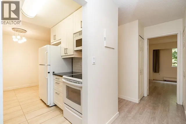 211 - 9101 HORNE STREET, Burnaby 5