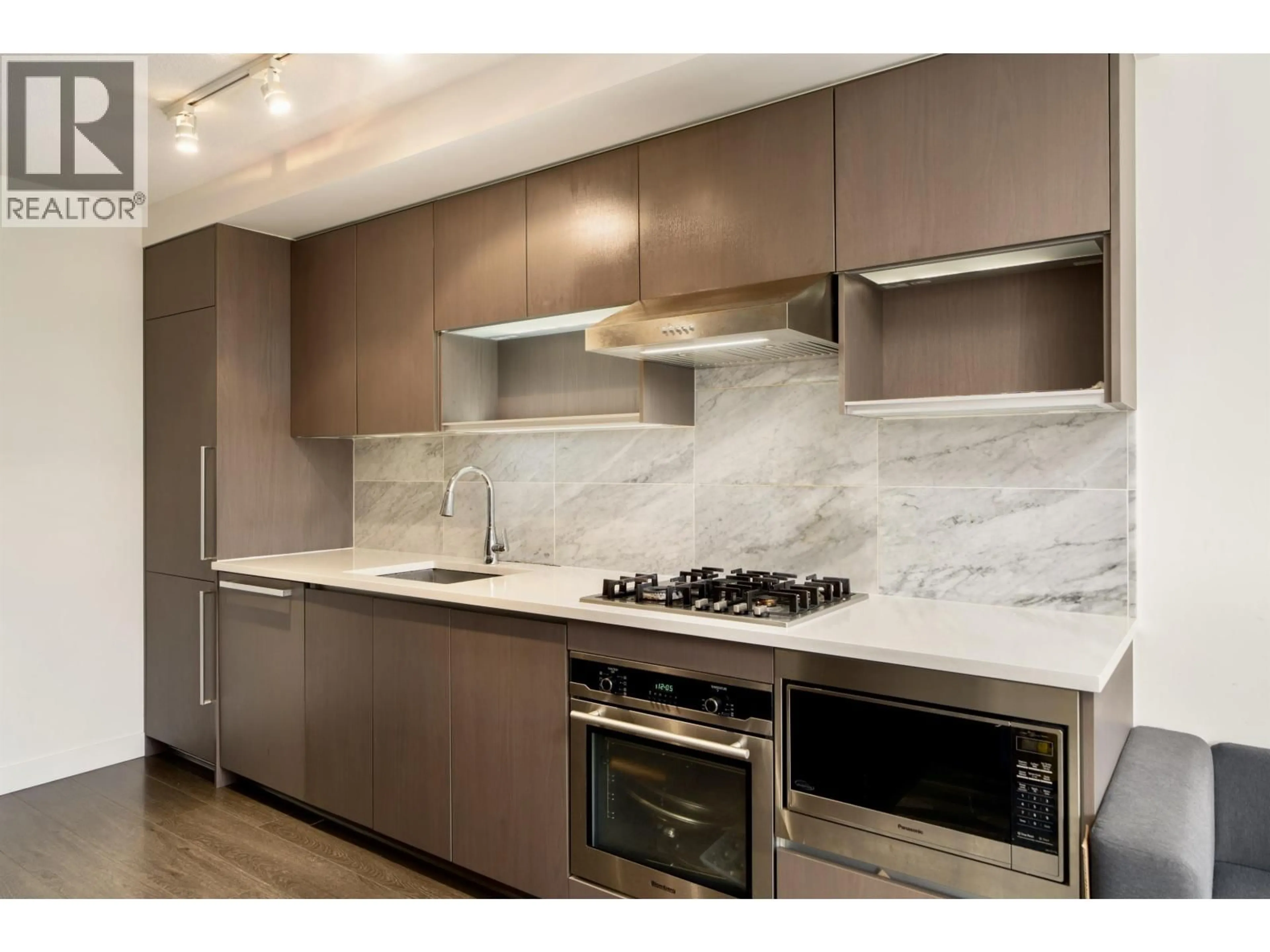 Contemporary kitchen, ceramic/tile floor for 506 - 8988 PATTERSON ROAD, Richmond British Columbia V6X0R2