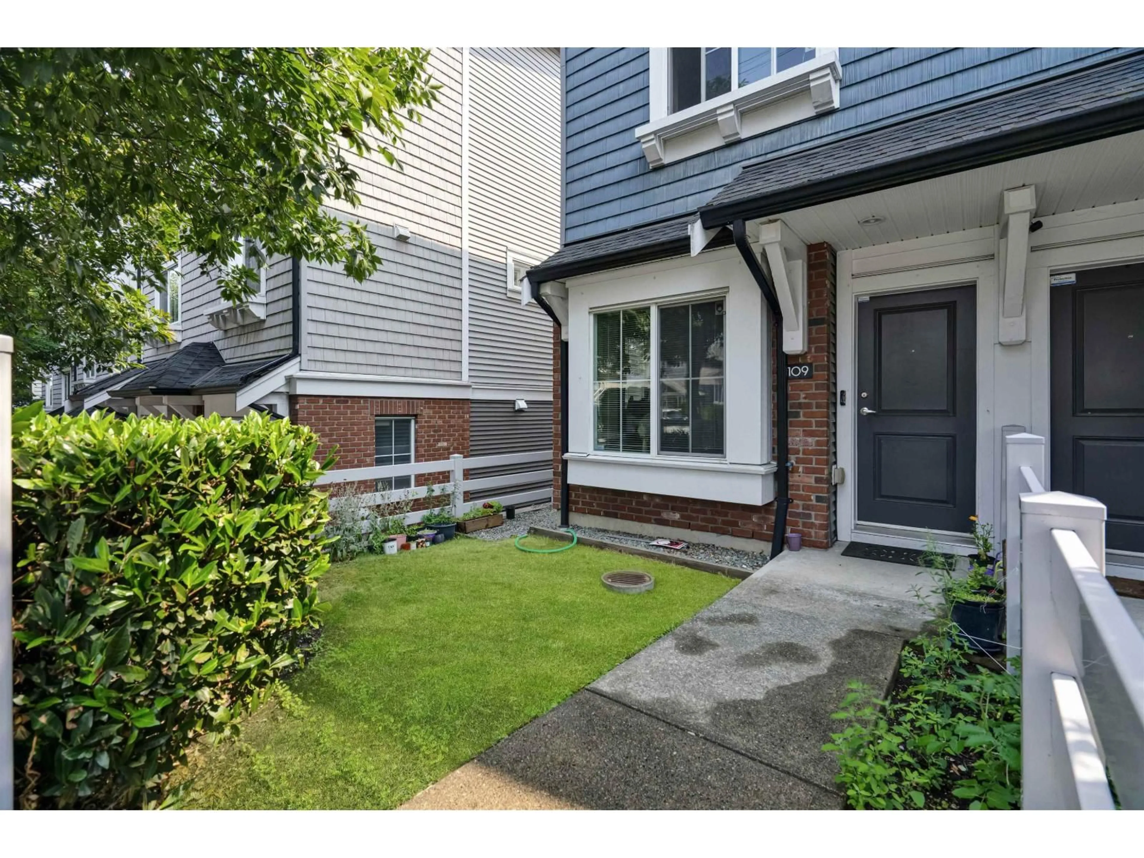 Unknown for 109 - 14833 61 AVENUE, Surrey British Columbia V3S6T6