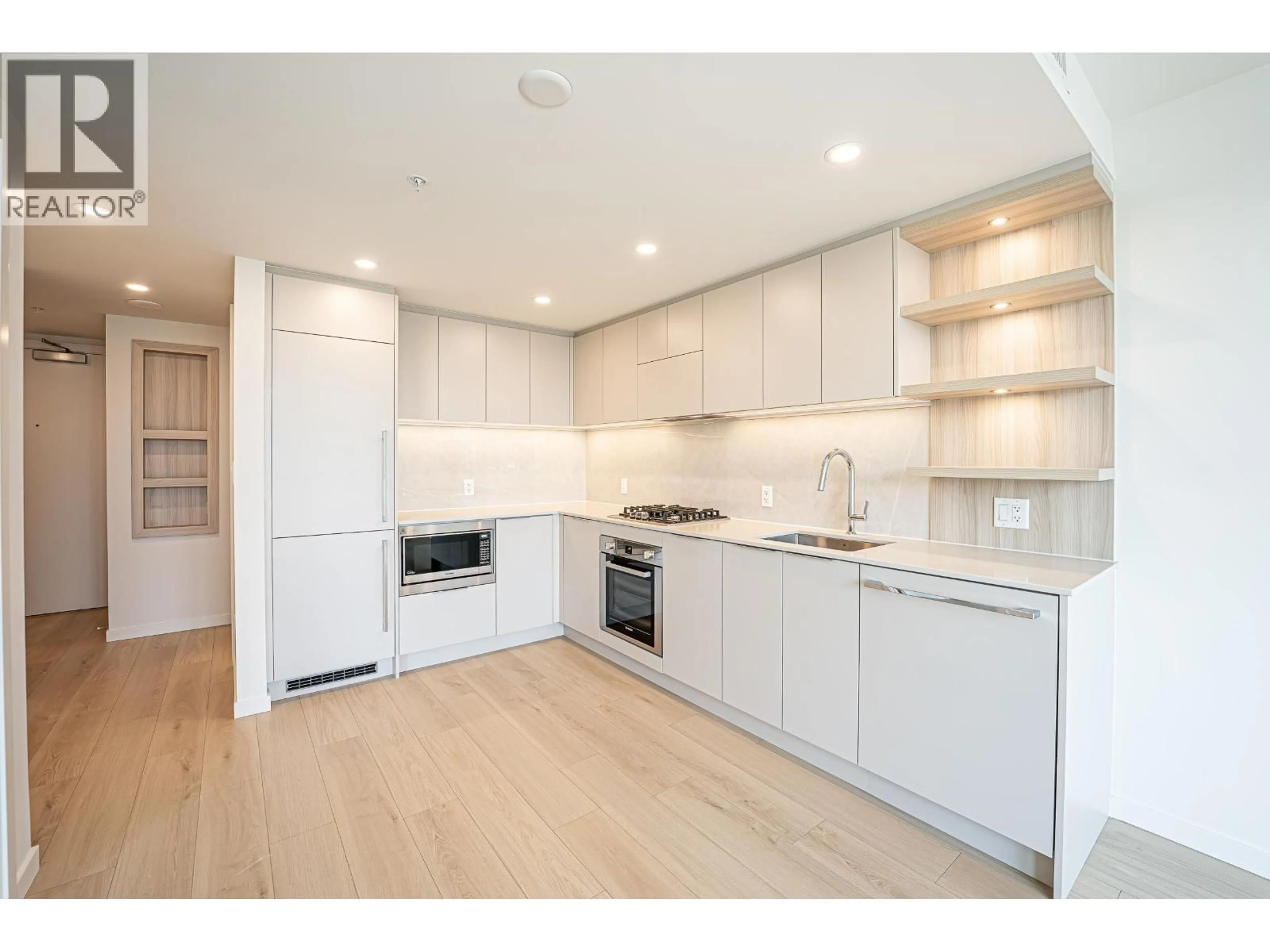 Open concept kitchen, unknown for 1904 - 311 ALDERSON AVENUE, Coquitlam British Columbia V3K0K3