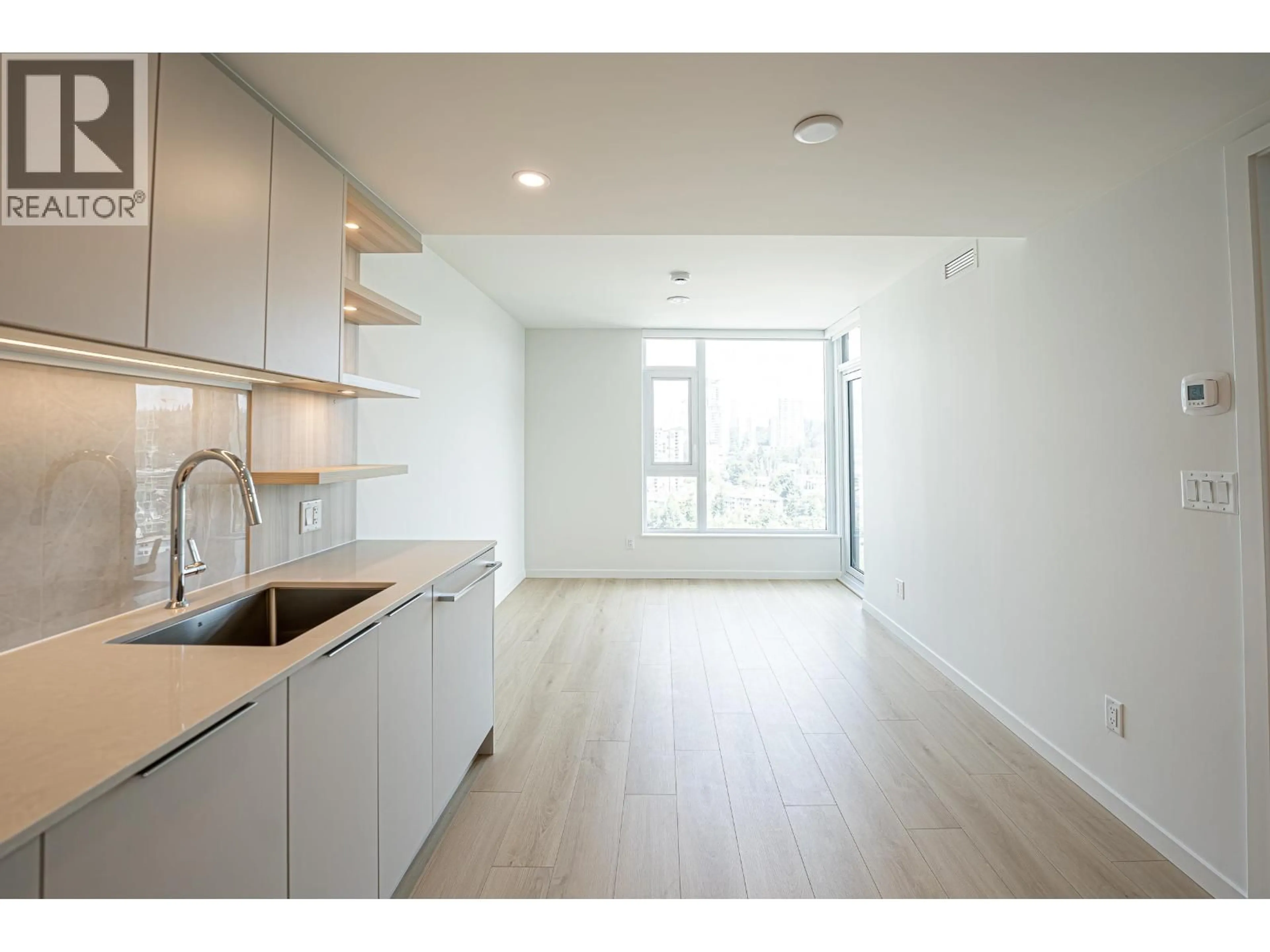 Standard kitchen, wood/laminate floor for 1904 - 311 ALDERSON AVENUE, Coquitlam British Columbia V3K0K3