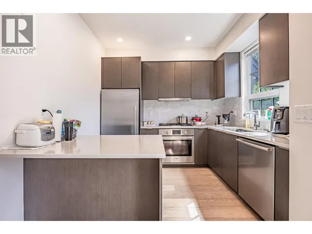 7903 OAK STREET, Vancouver 5