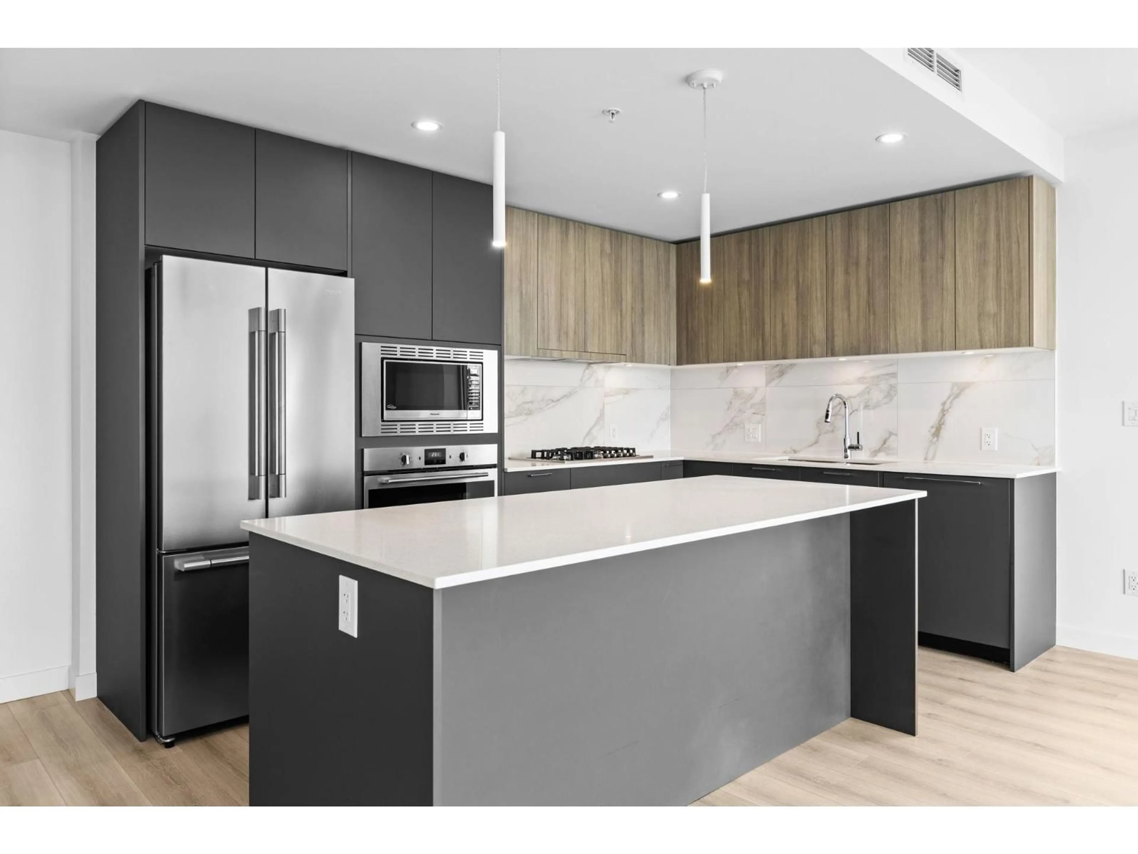 Open concept kitchen, unknown for 1407 - 20065 85 AVENUE, Langley British Columbia V2Y3Y5