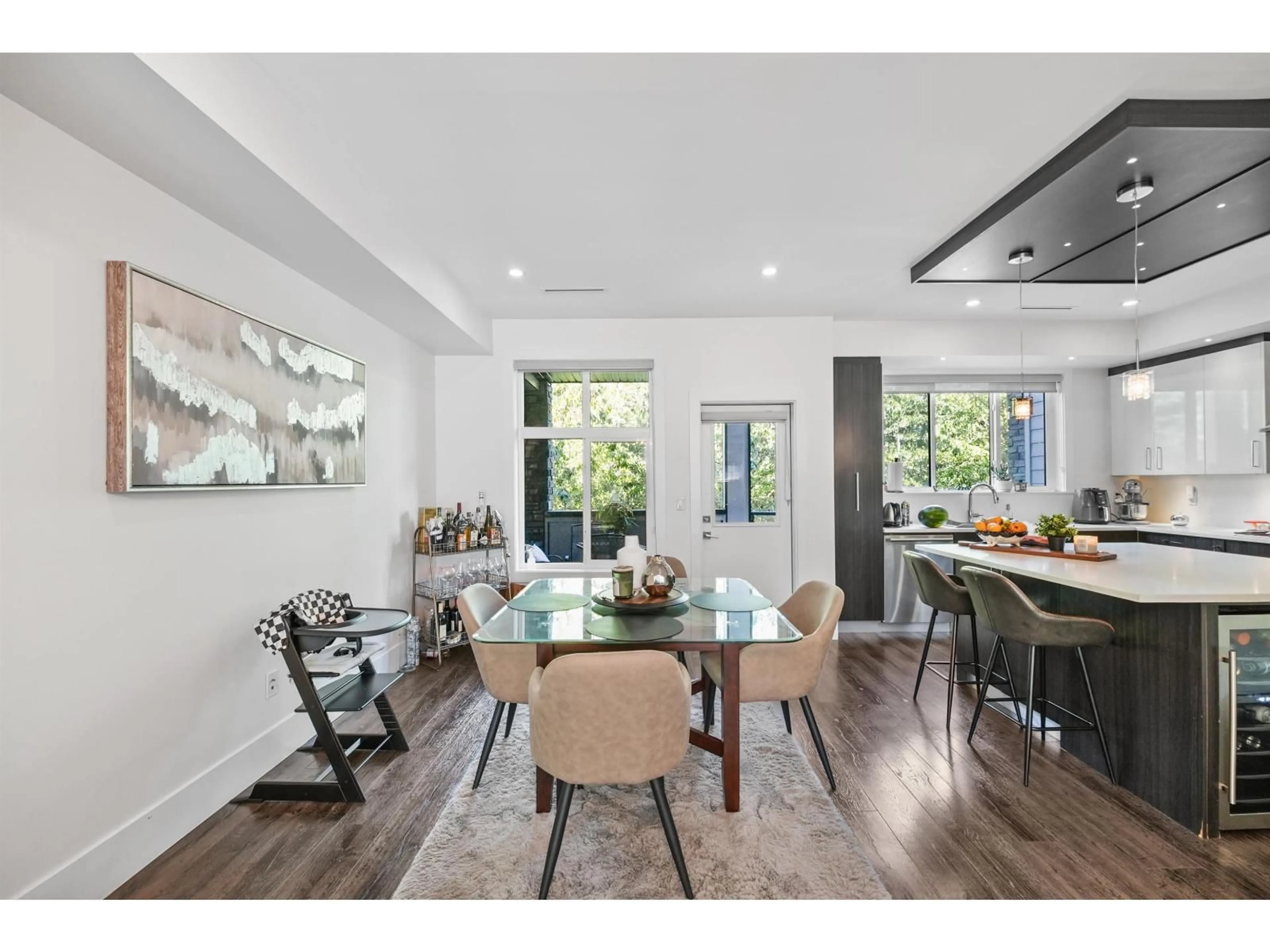 Dining room, unknown for 14 - 15177 60 AVENUE, Surrey British Columbia V3S7B3