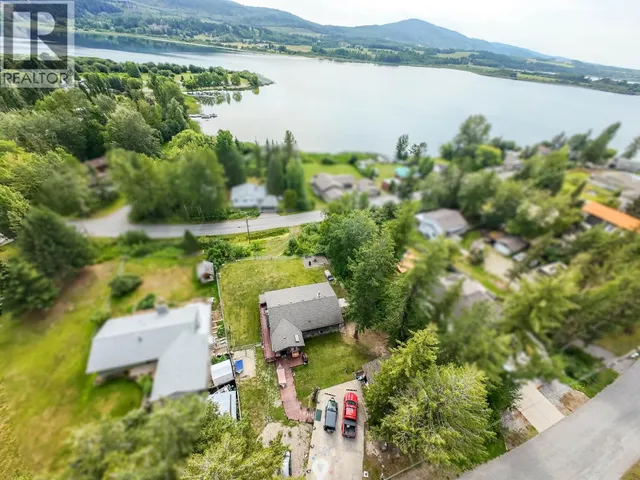 1344 LAKEVIEW DRIVE, Quesnel 2