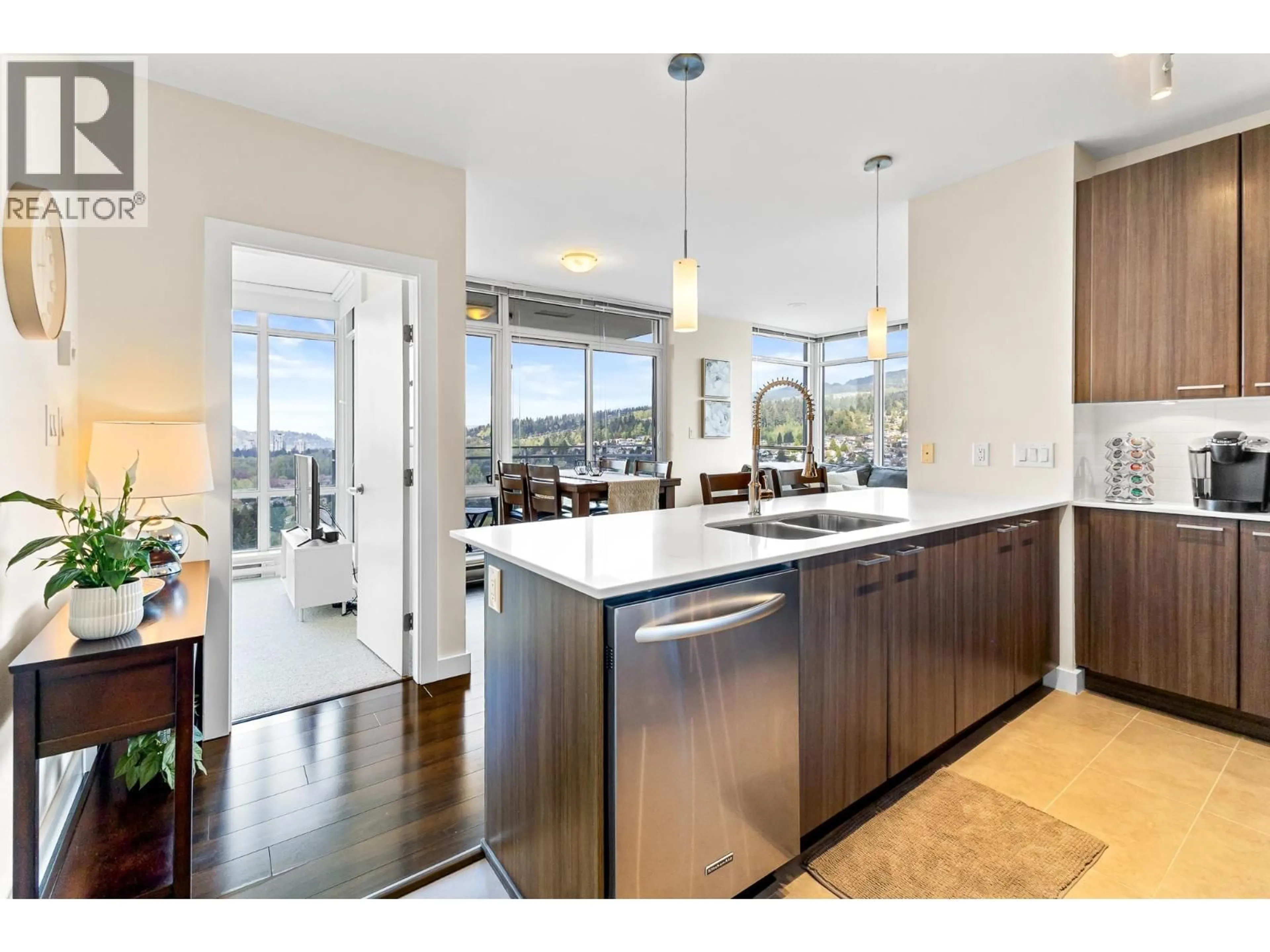 Open concept kitchen, unknown for 2709 - 2955 ATLANTIC AVENUE, Coquitlam British Columbia V3B0H9