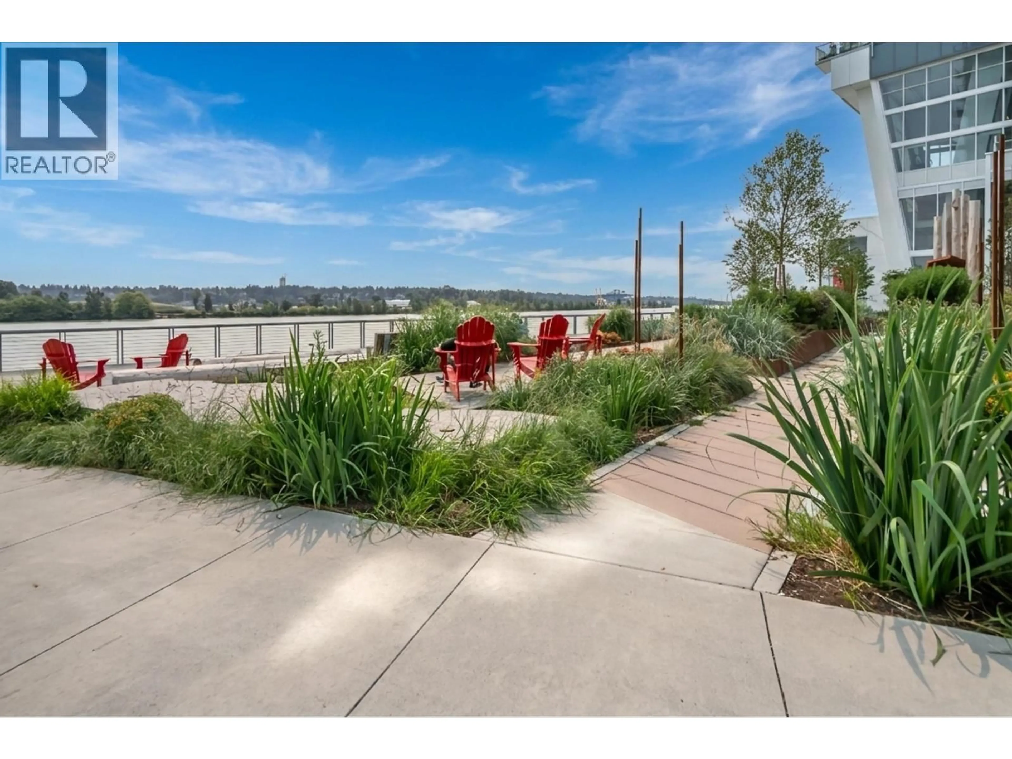 Patio, water/lake/river/ocean view for 3907 - 680 QUAYSIDE DRIVE, New Westminster British Columbia V3M0P2