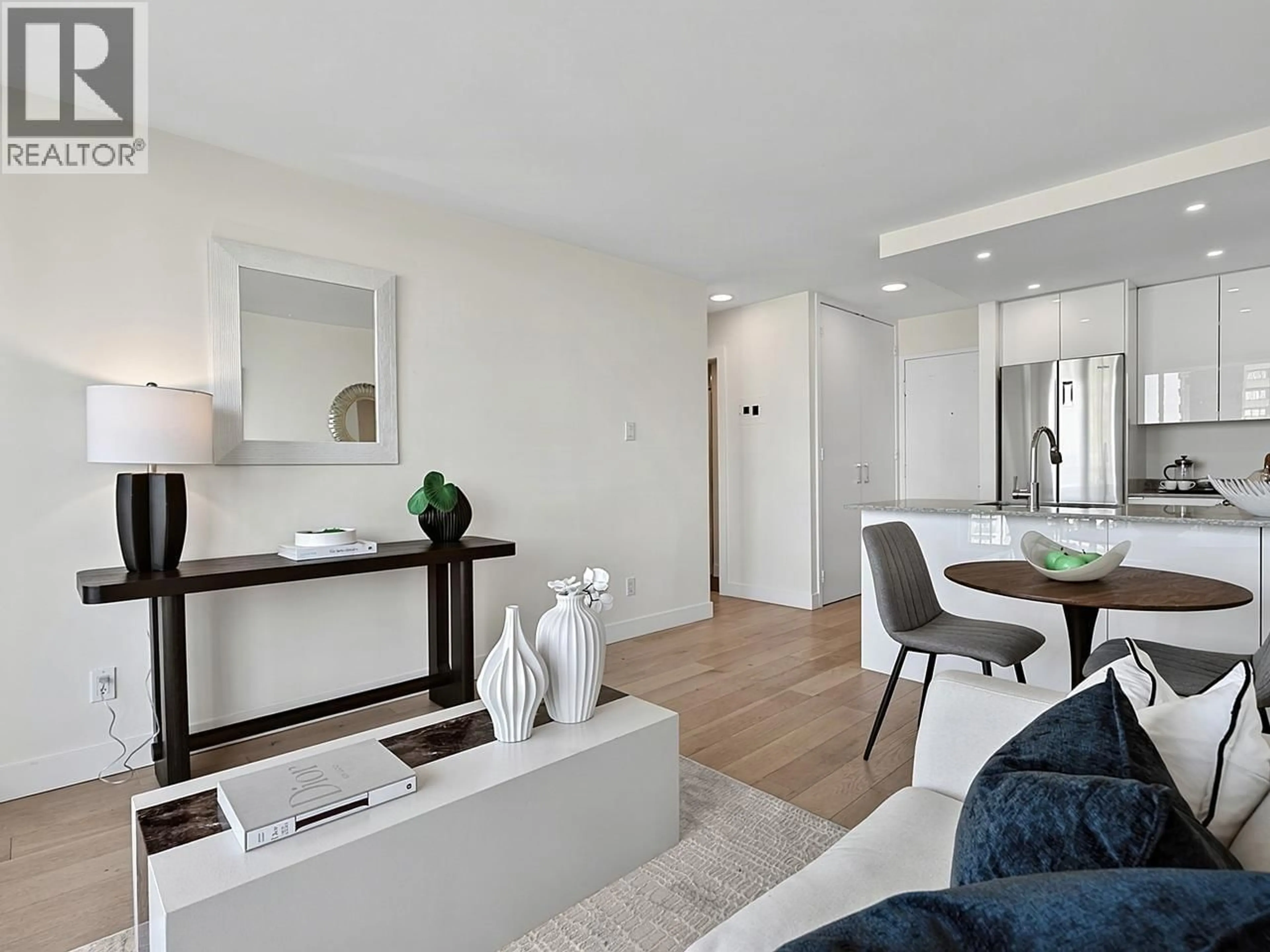 Living room with furniture, unknown for 1008 - 1146 HARWOOD STREET, Vancouver British Columbia V6E3V1