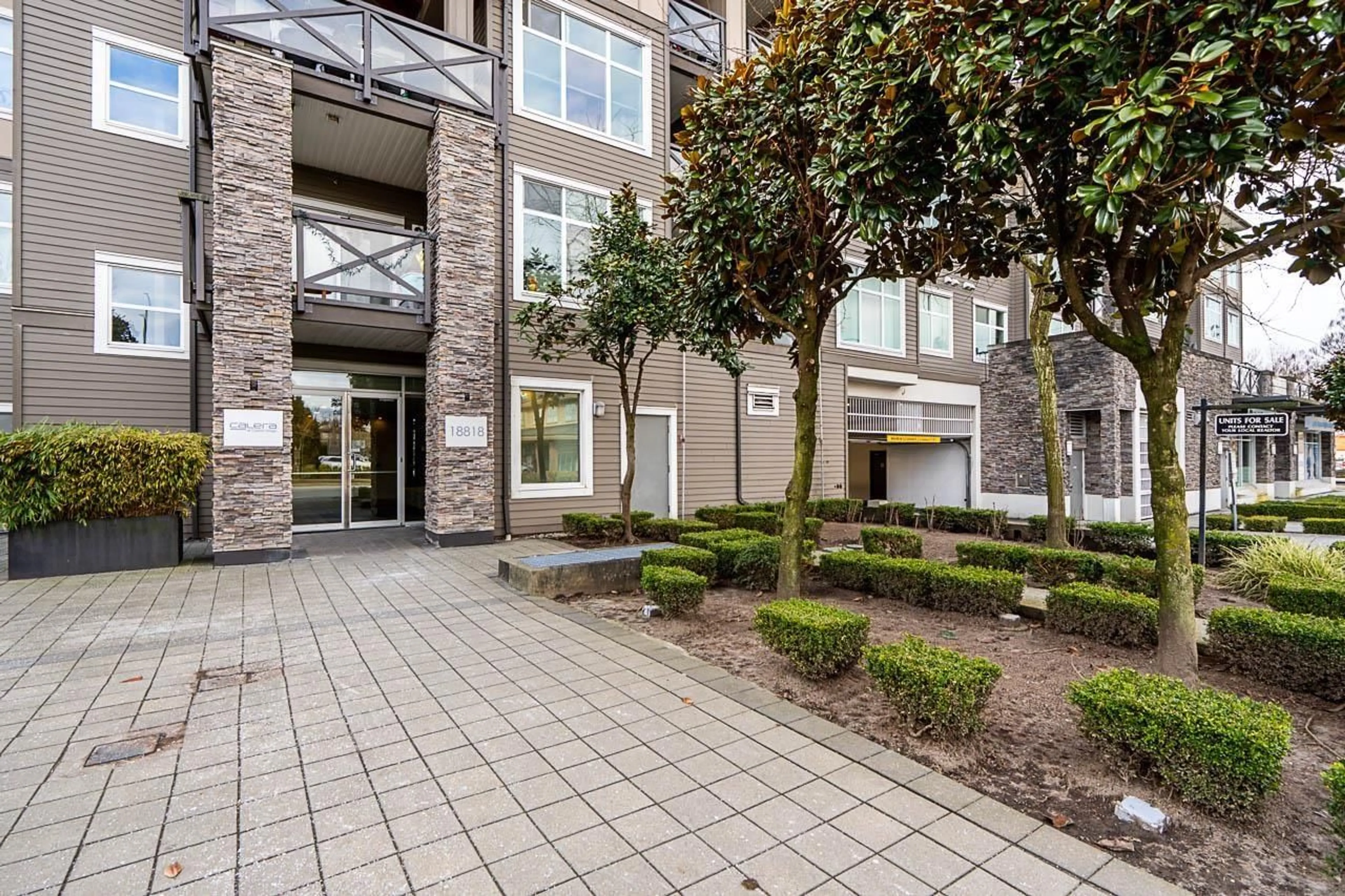 Patio, street for 227 - 18818 68 AVENUE, Surrey British Columbia V4N6K2