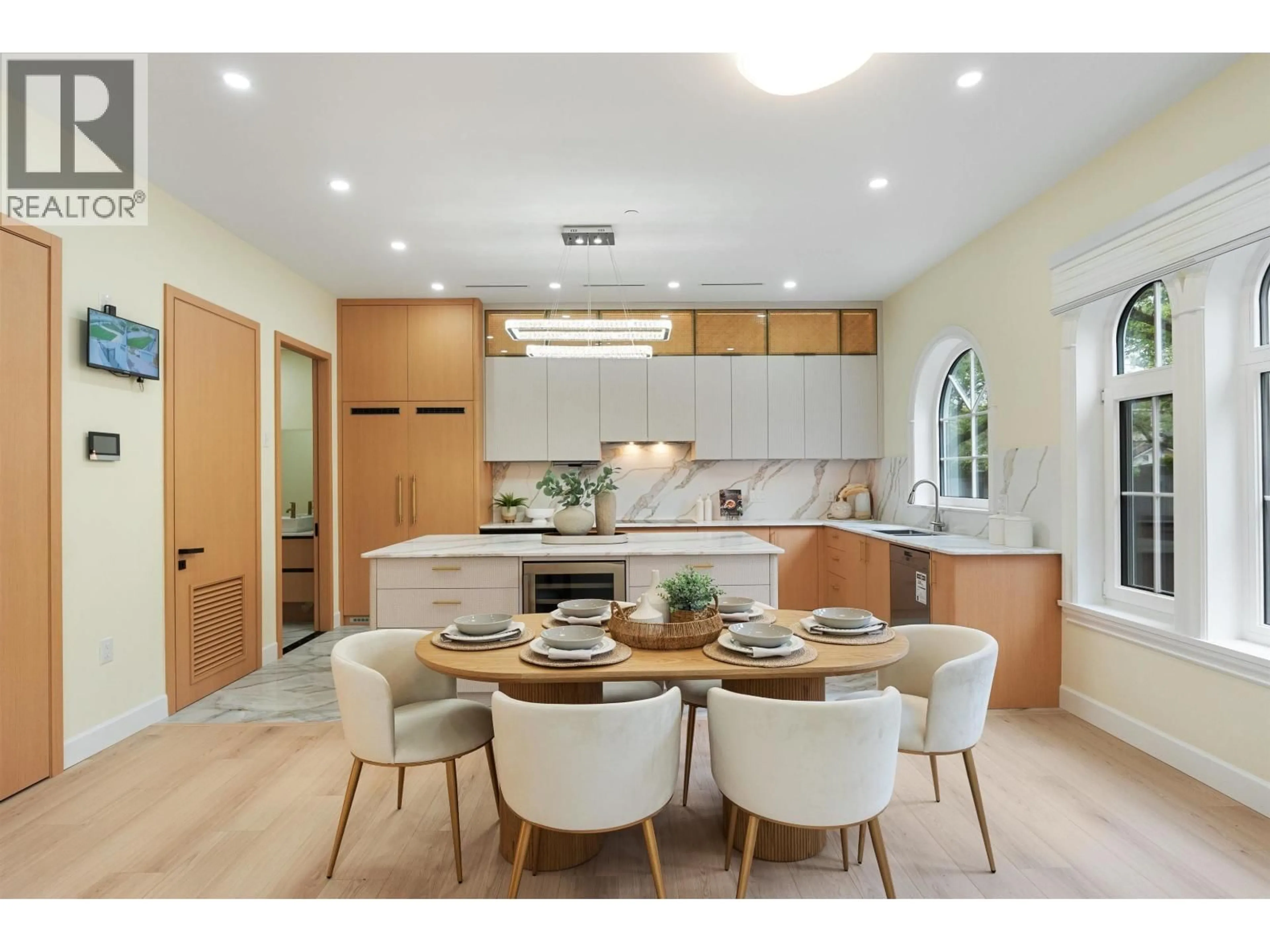 Open concept kitchen, unknown for 1 - 4503 15TH AVENUE, Vancouver British Columbia V6R3B3