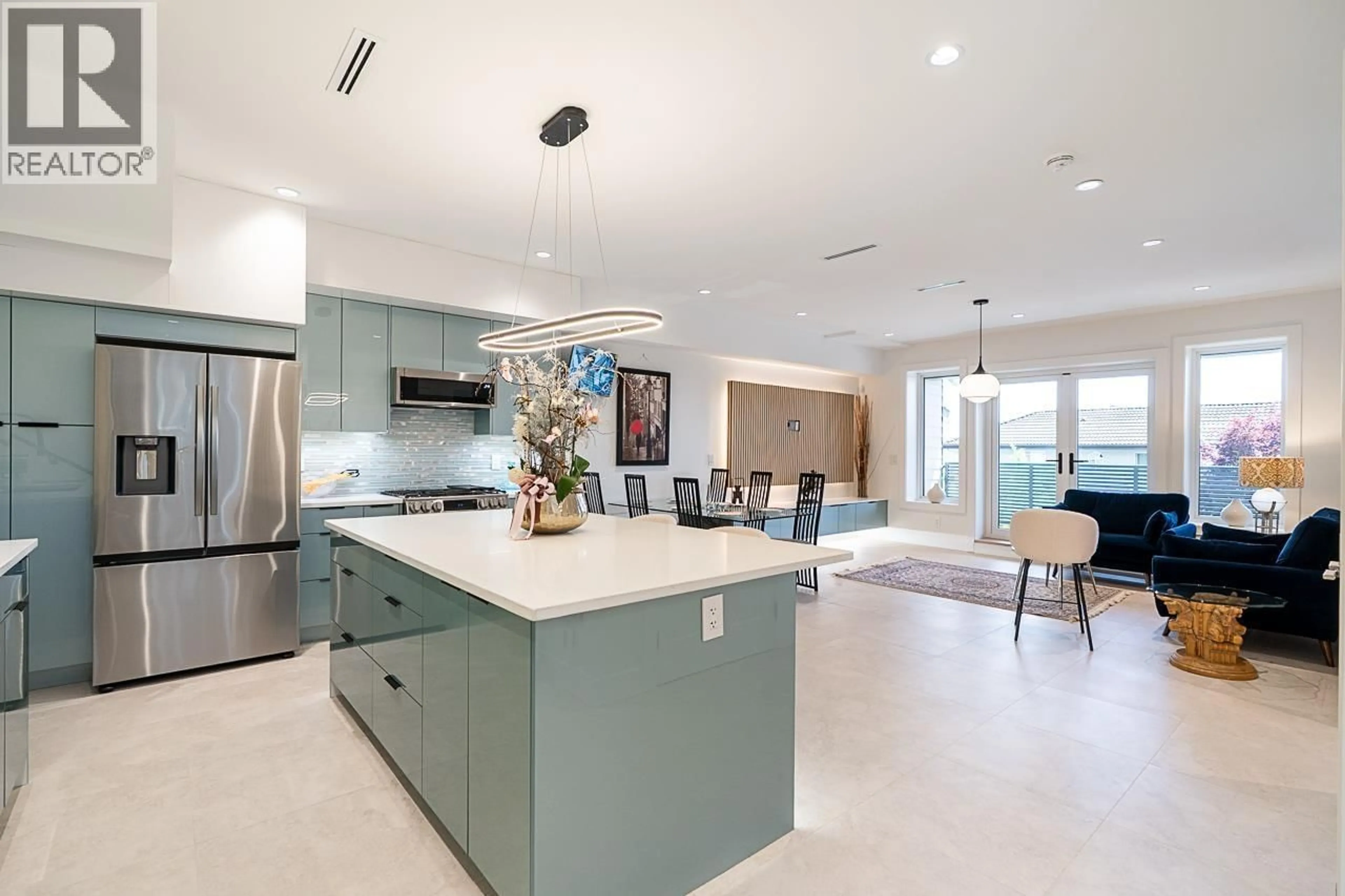 Open concept kitchen, unknown for 103 - 1204 HAMMOND AVENUE, Coquitlam British Columbia V3K2P5