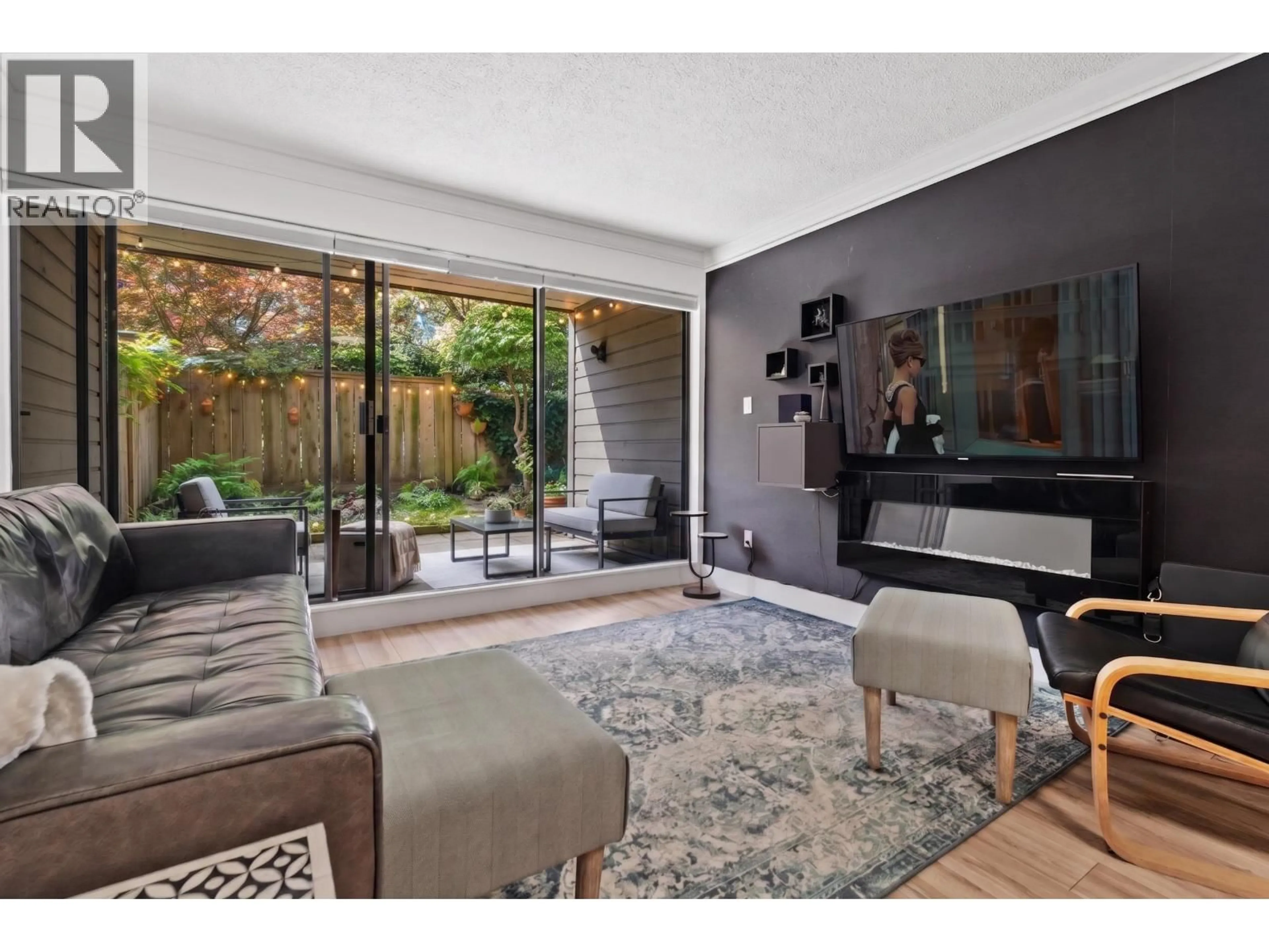 Living room with furniture, unknown for 106 - 1710 13TH AVENUE, Vancouver British Columbia V6J2H1