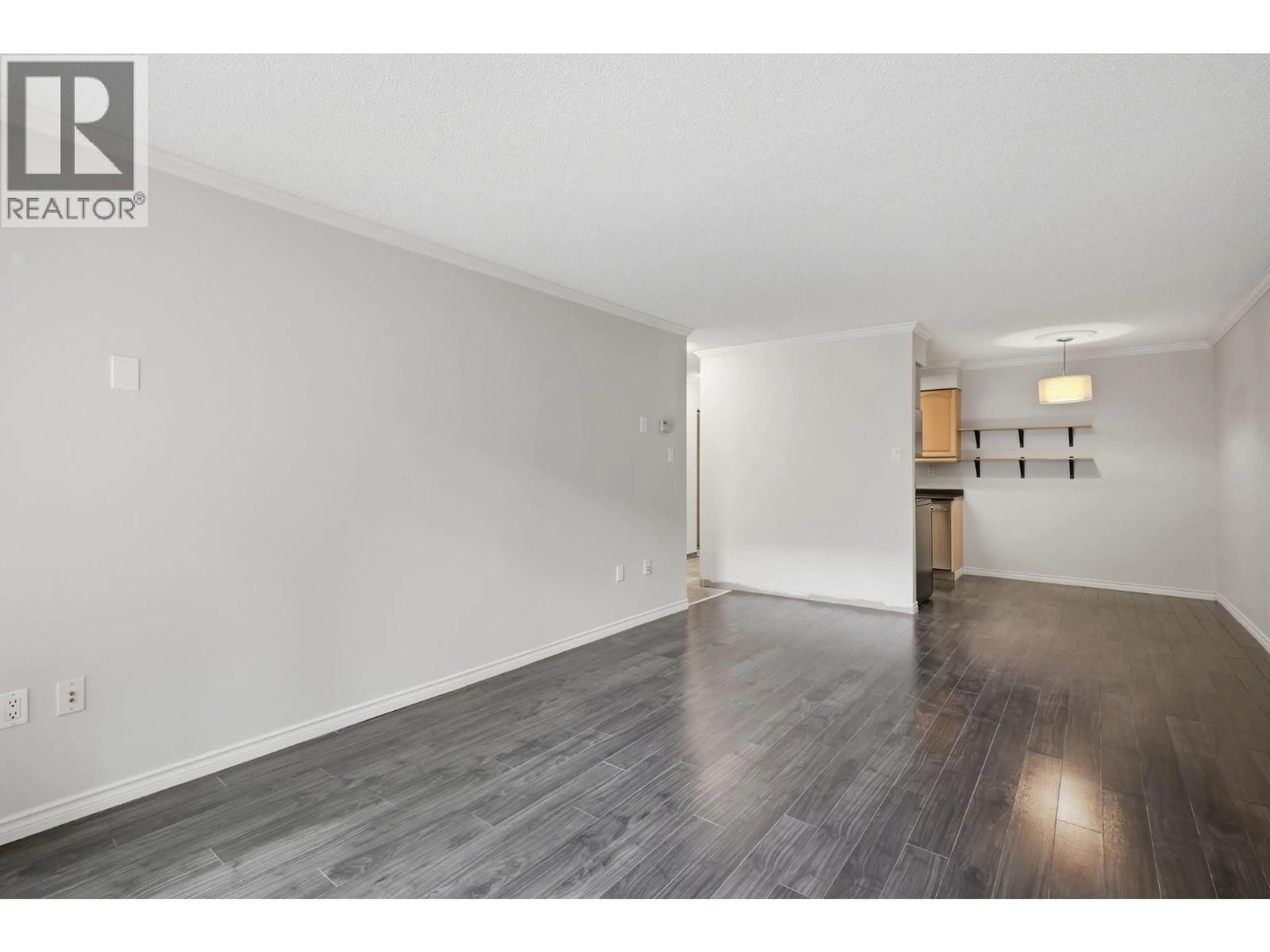 A pic of a room for 210 - 466 EIGHTH AVENUE, New Westminster British Columbia V3L4L2