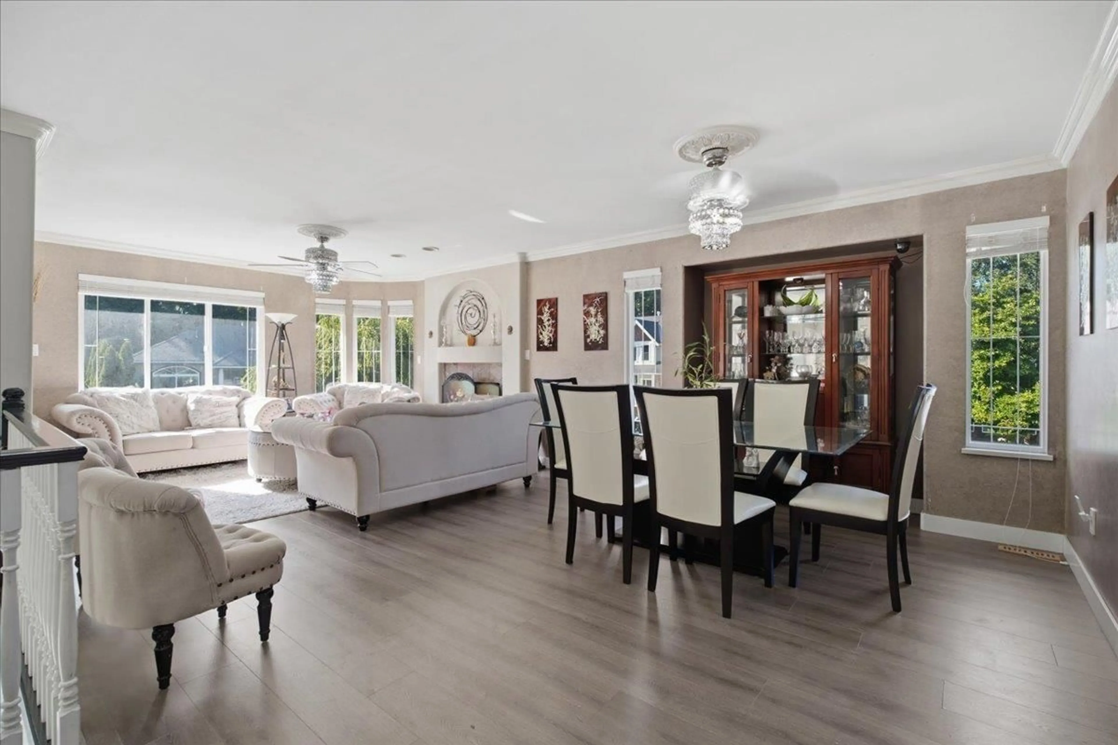 Unknown for 8351 MILLER CRESCENT, Mission British Columbia V2V6H7