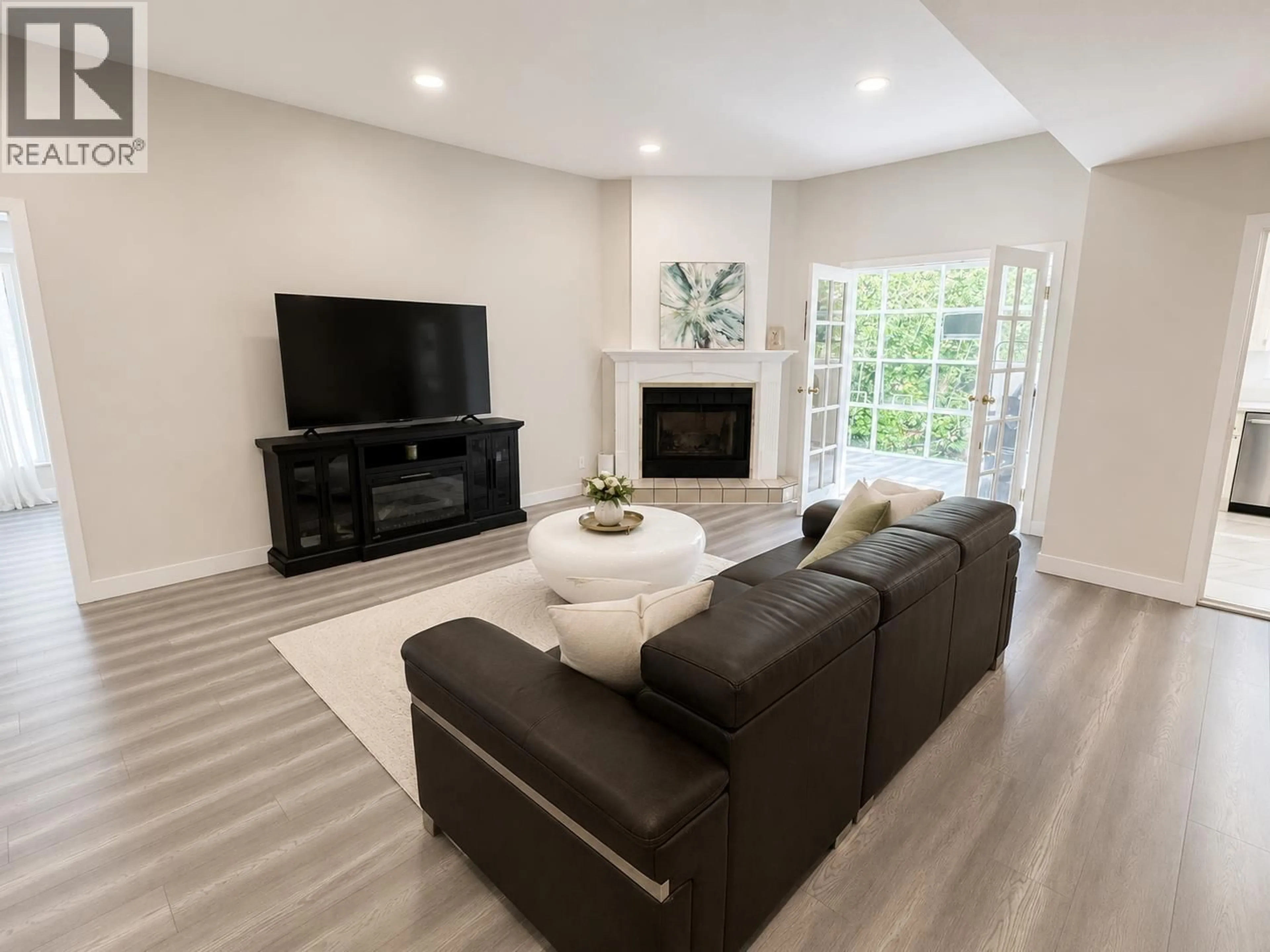 Living room with furniture, unknown for 51 - 7540 ABERCROMBIE DRIVE, Richmond British Columbia V6Y3J8