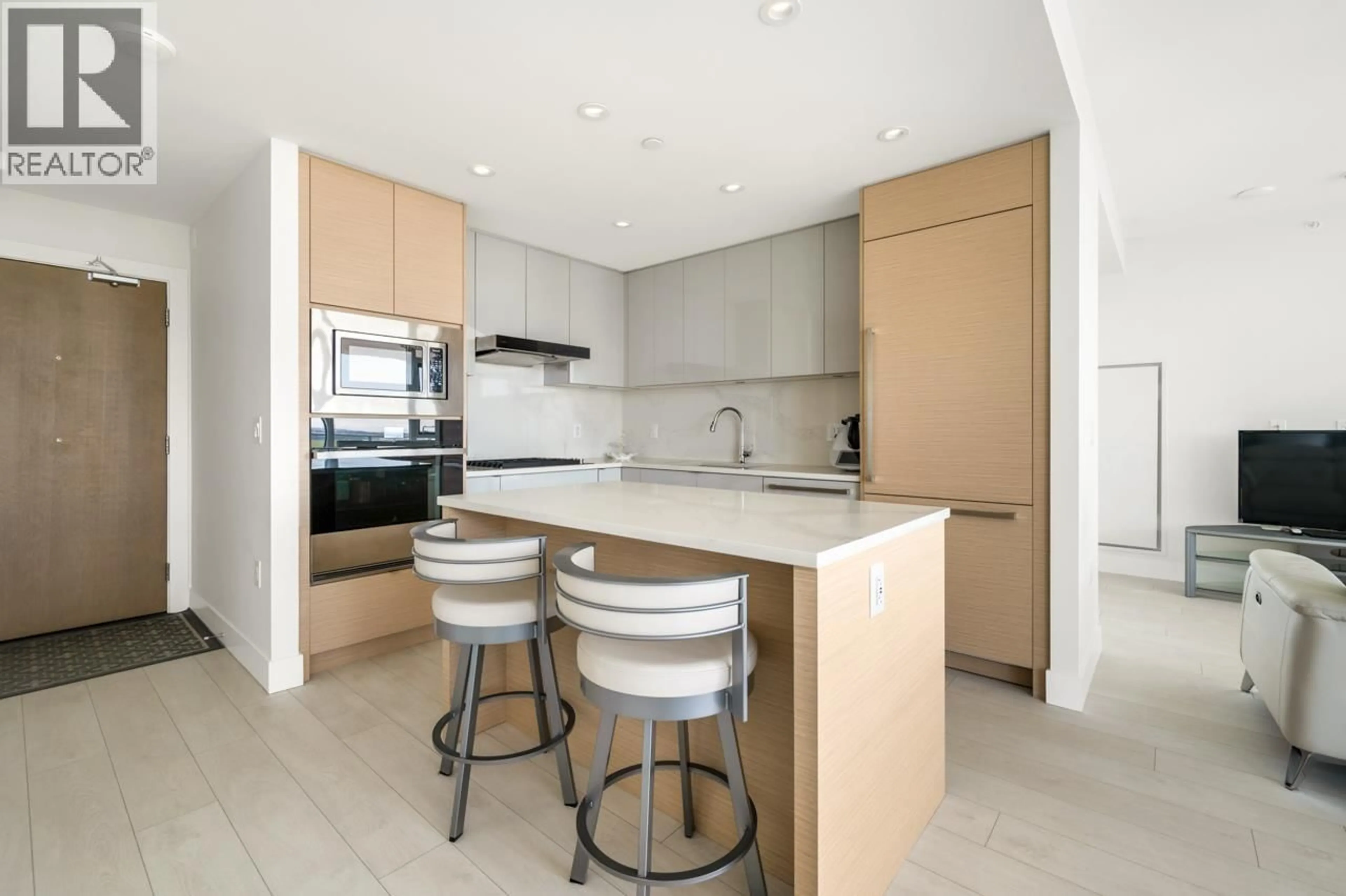 Contemporary kitchen, ceramic/tile floor for 2202 - 3438 SAWMILL CRESCENT, Vancouver British Columbia V5S0E3