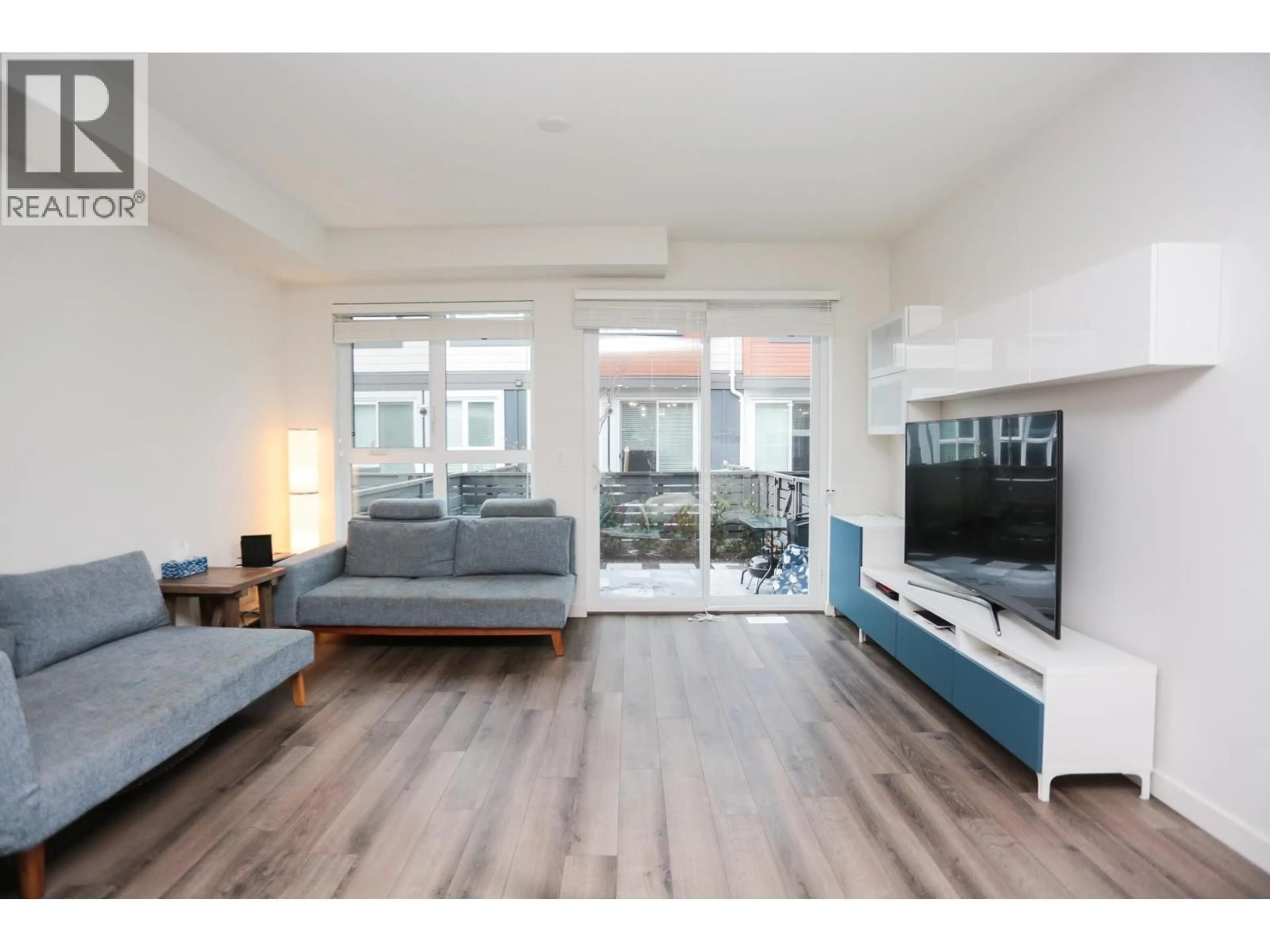 Living room with furniture, unknown for 65 - 10311 RIVER DRIVE, Richmond British Columbia V6X0T2