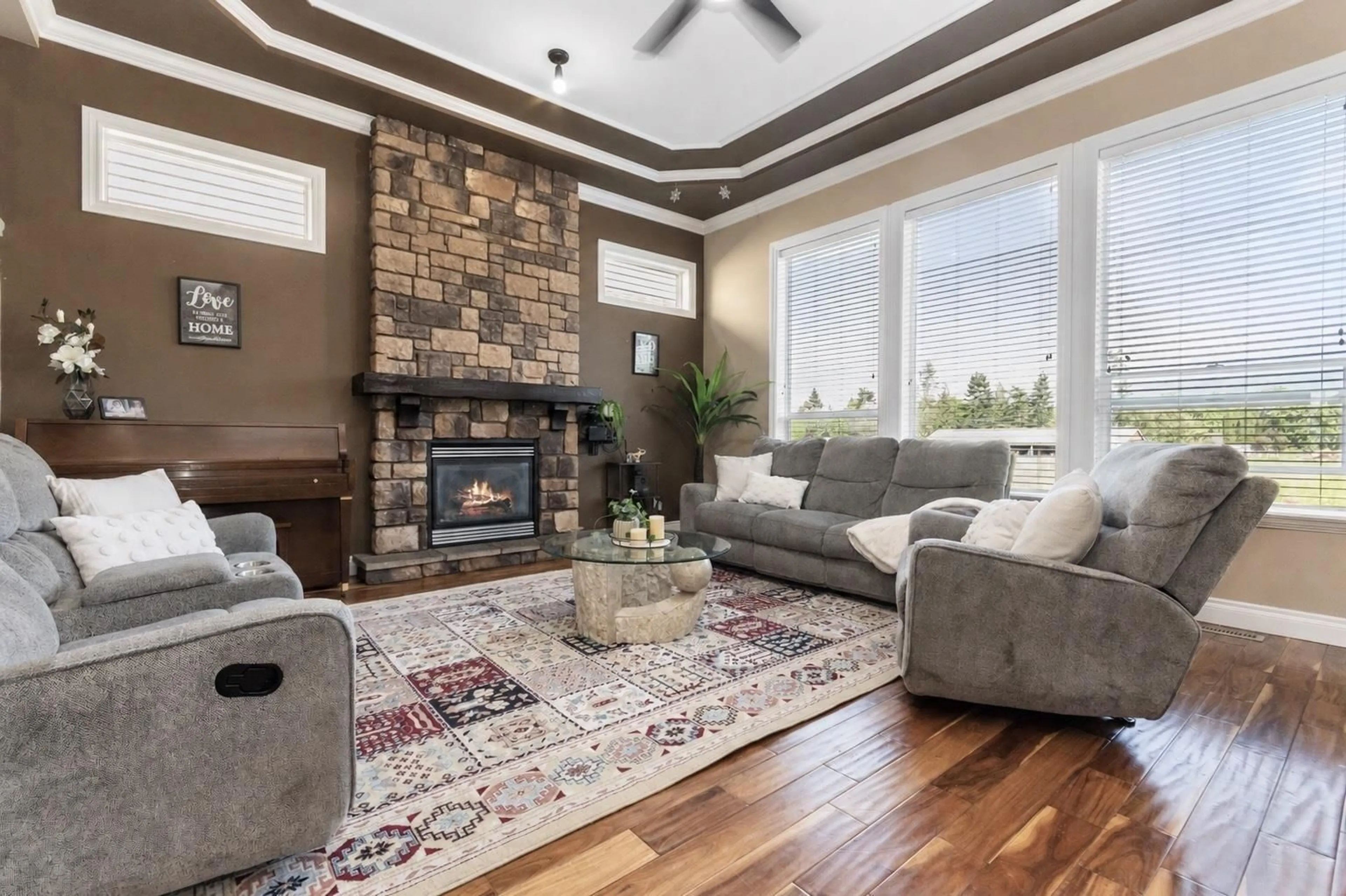 Living room with furniture, unknown for 6556 LAVENDER PLACE, Chilliwack British Columbia V2R0H5