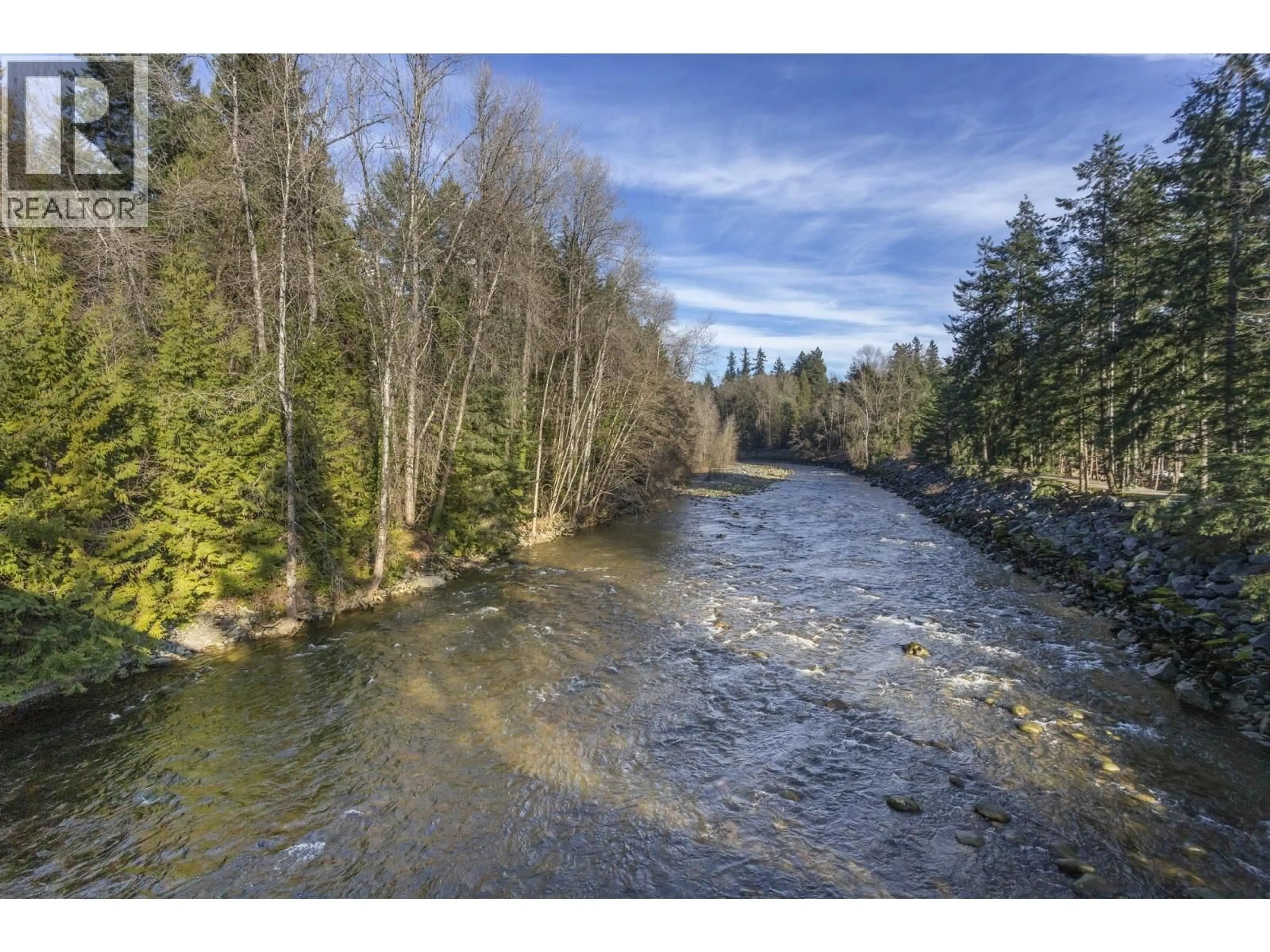 Blurry image for 519 - 2012 FULLERTON AVENUE, North Vancouver British Columbia V7P3E3