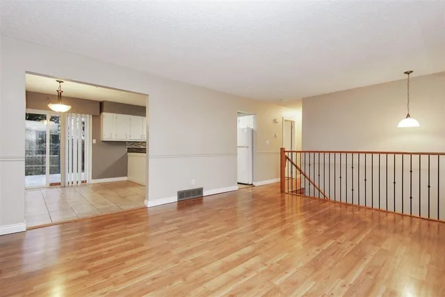 10111 SHAMROCK DRIVE, Chilliwack 4