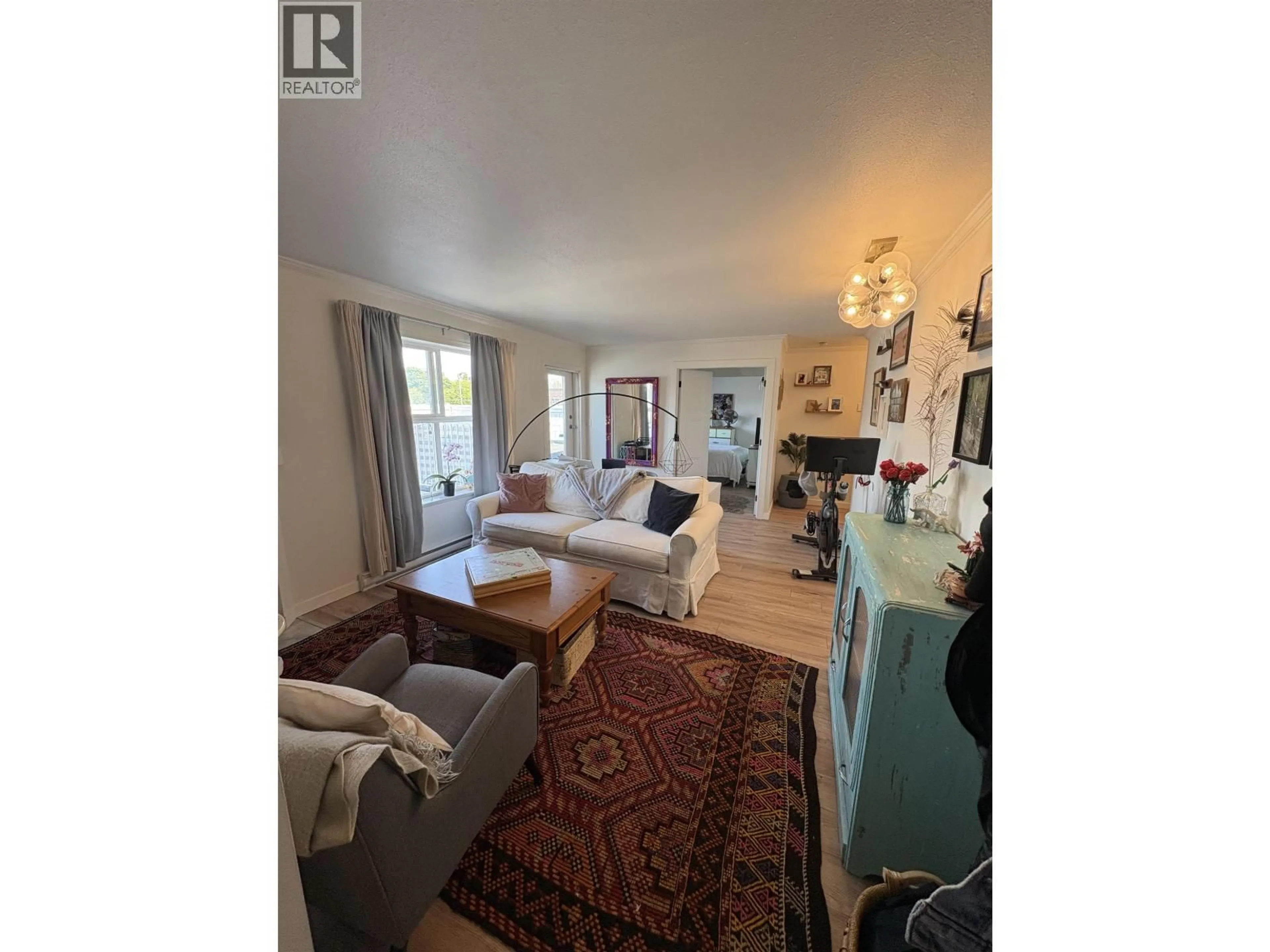 Living room with furniture, unknown for 306 - 22347 LOUGHEED HIGHWAY, Maple Ridge British Columbia V2X2T3
