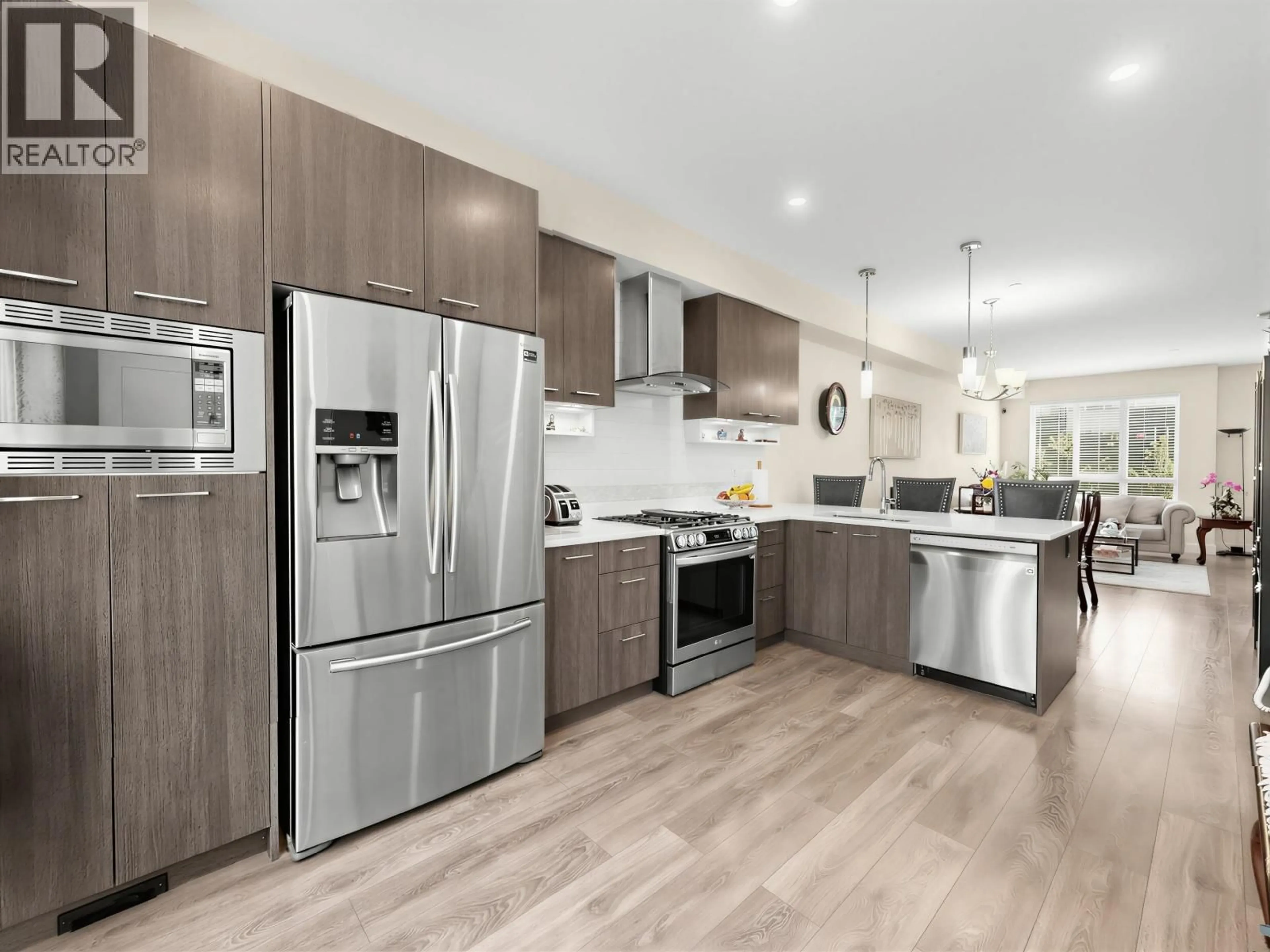 Contemporary kitchen, unknown for 166 - 1894 OSPREY DRIVE, Tsawwassen British Columbia V4M0C3