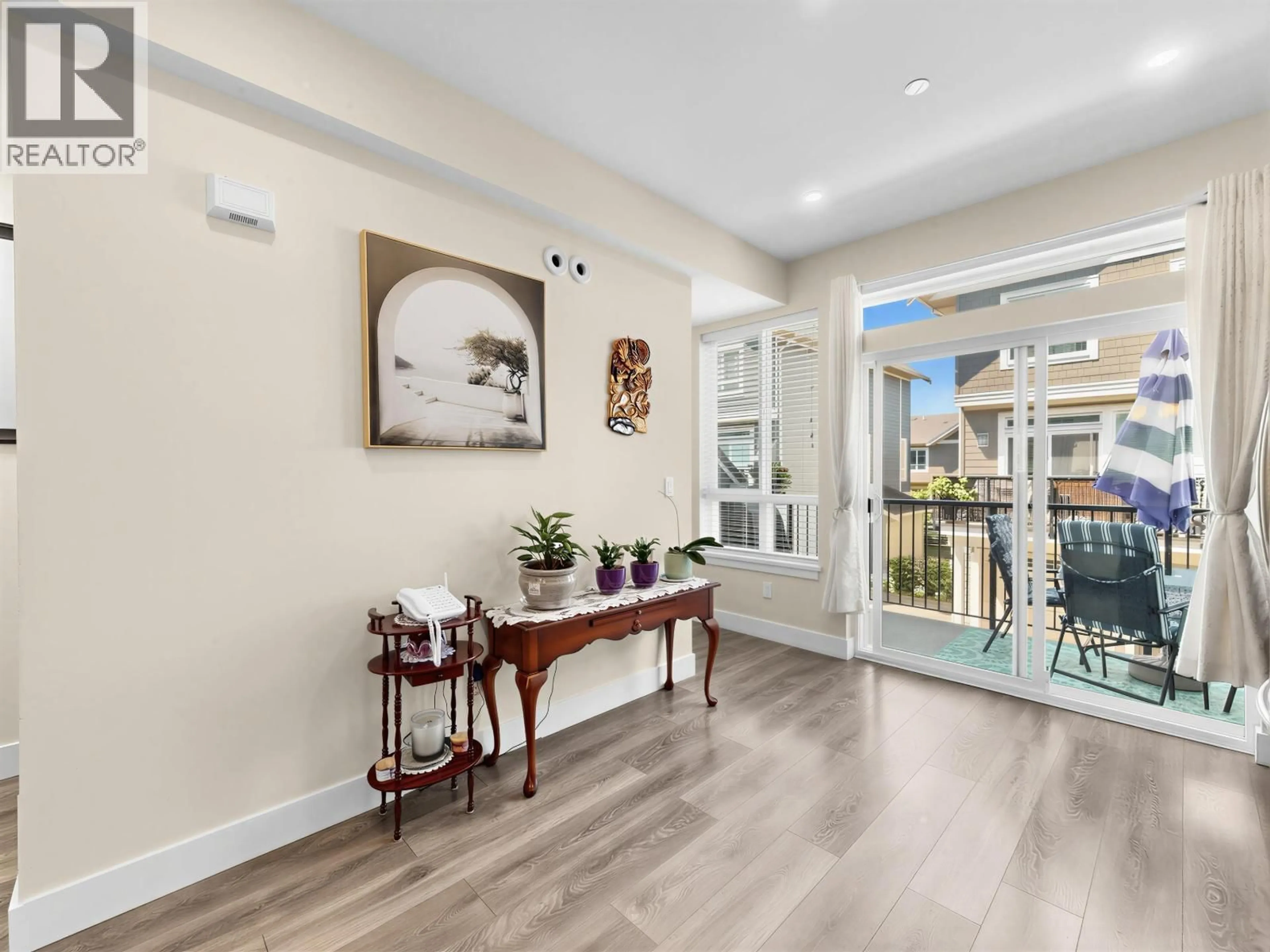 Indoor entryway for 166 - 1894 OSPREY DRIVE, Tsawwassen British Columbia V4M0C3