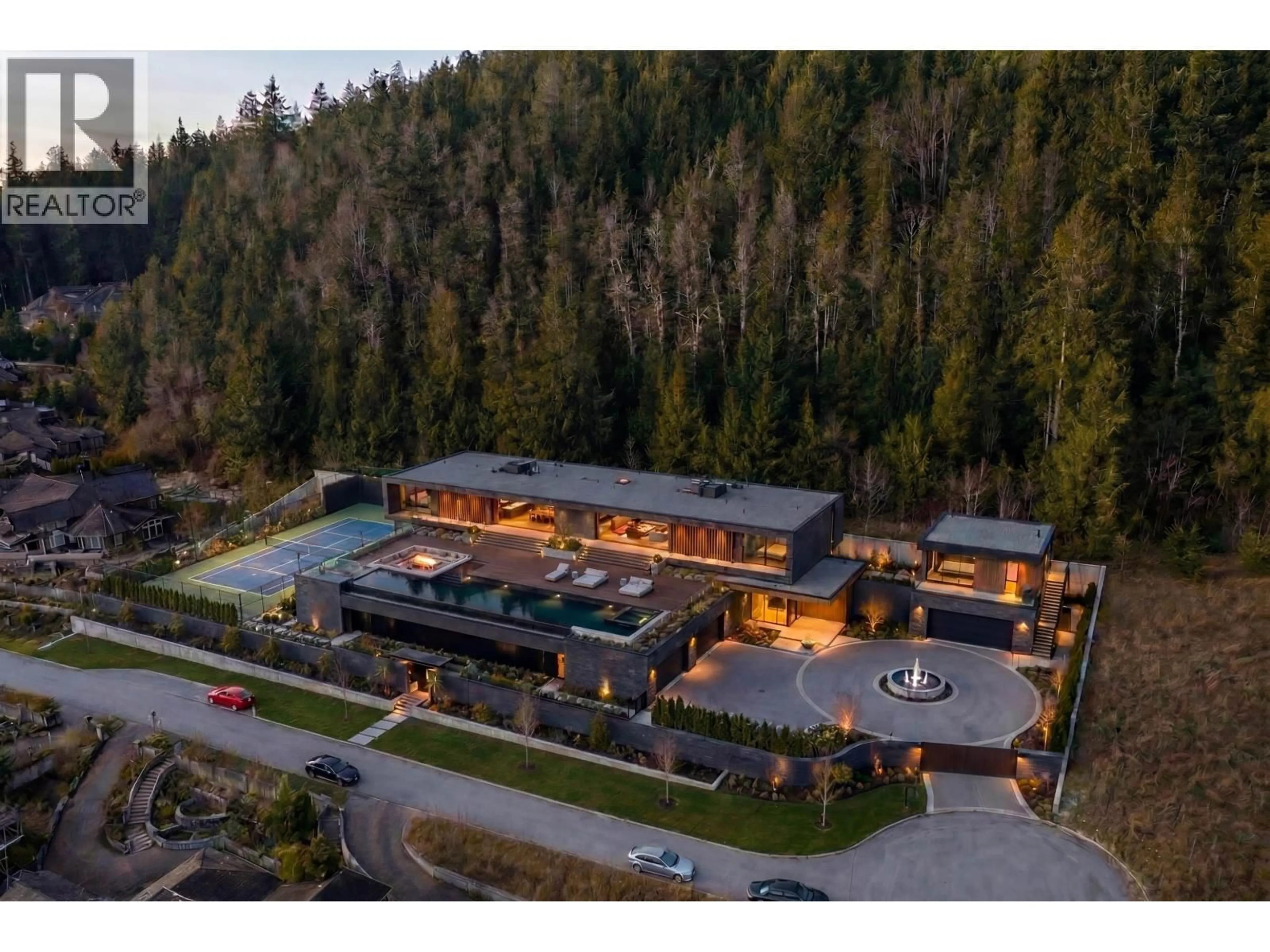 A pic from outside/outdoor area/front of a property/back of a property/a pic from drone, mountain view for 2345 KADLEC COURT, West Vancouver British Columbia V7S3K3